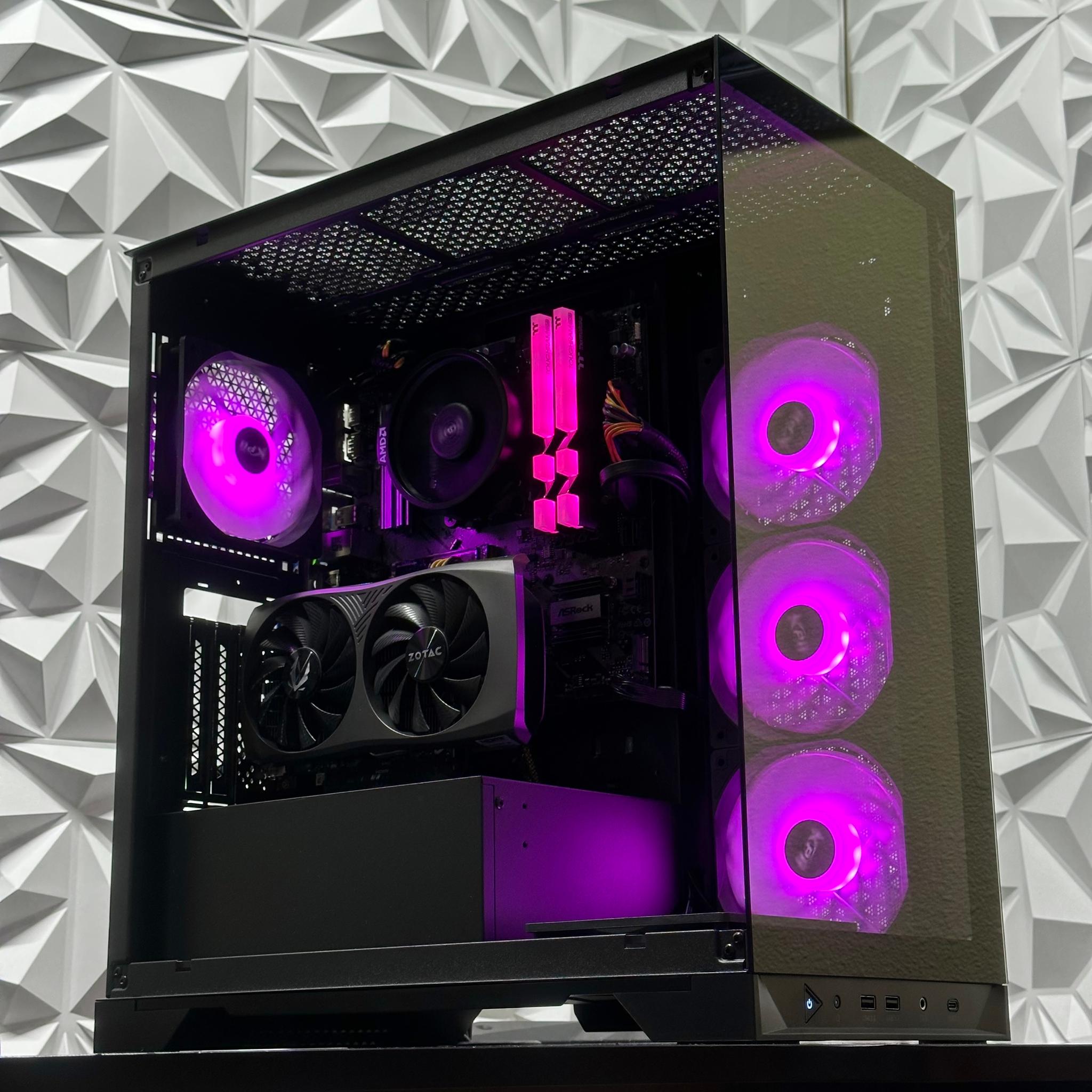 RTX 4060 / Ryzen 5 5500 / 16GB 3600MHz Ram / 512GB SSD / B550 / 600w / windows 11