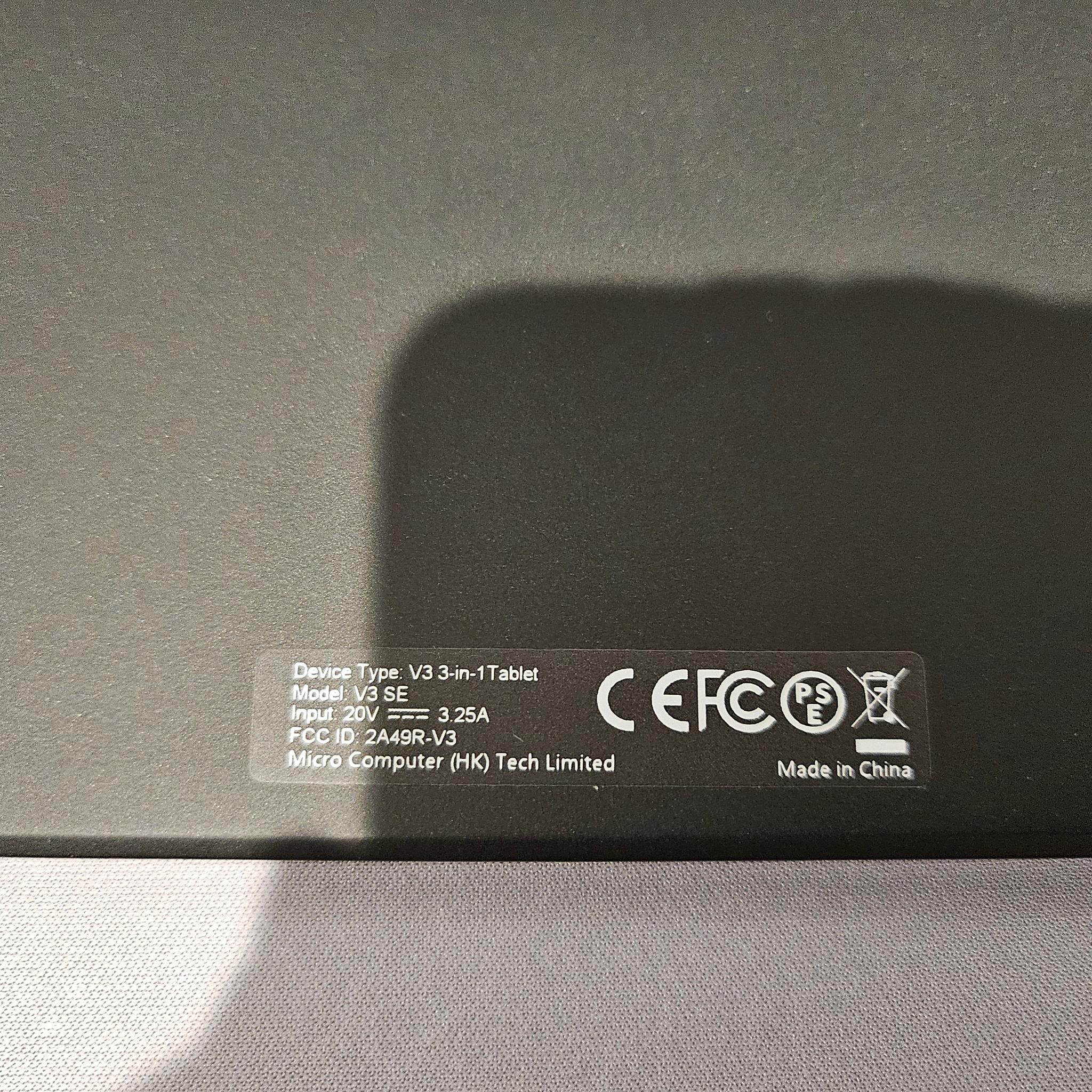 MinisForum V3 SE Laptop/Tablet
