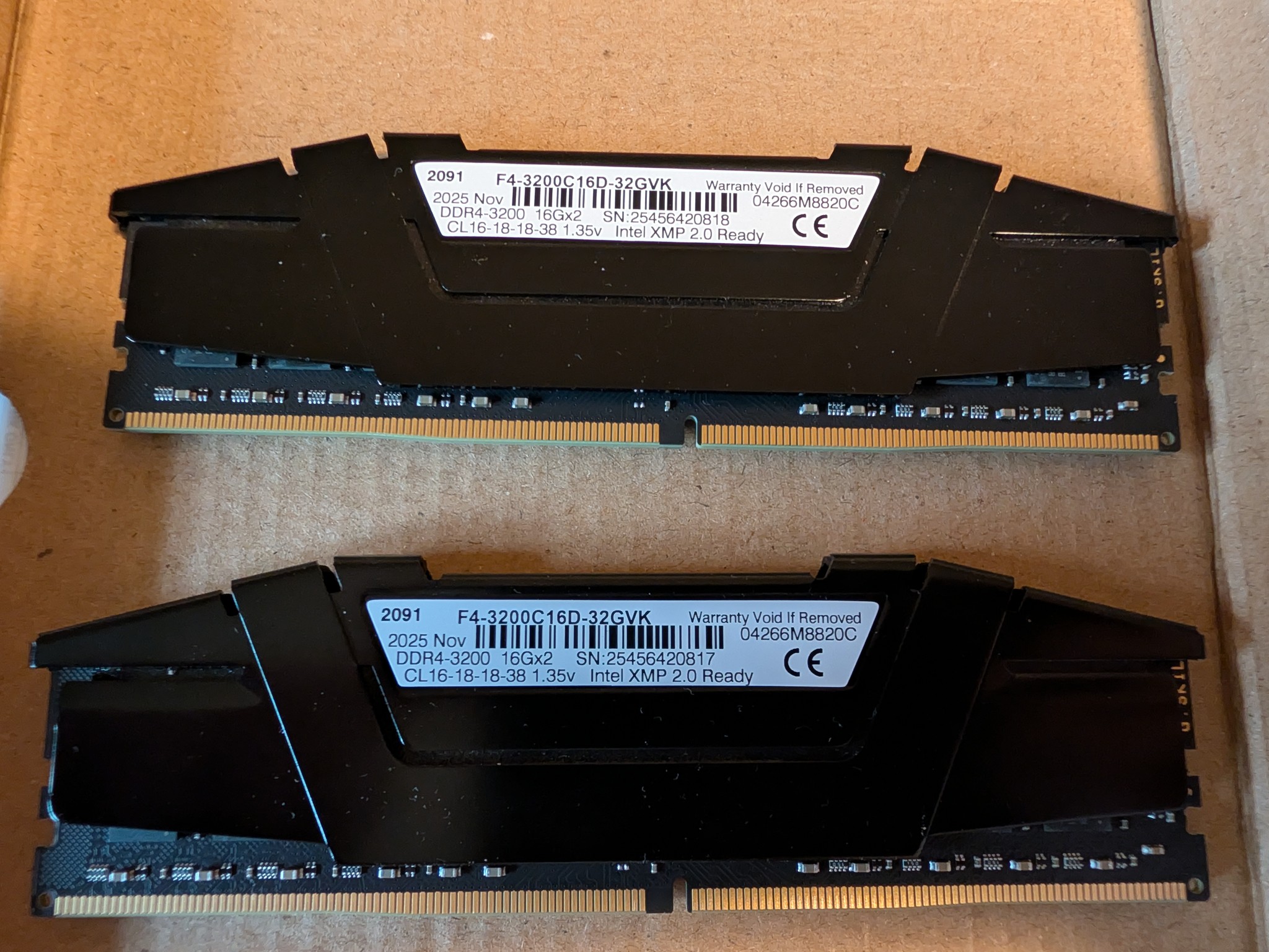 Gigabyte X570 Aorus Elite + 32GB G.Skill Ripjaws V (Nov 2025,LIKE NEW)