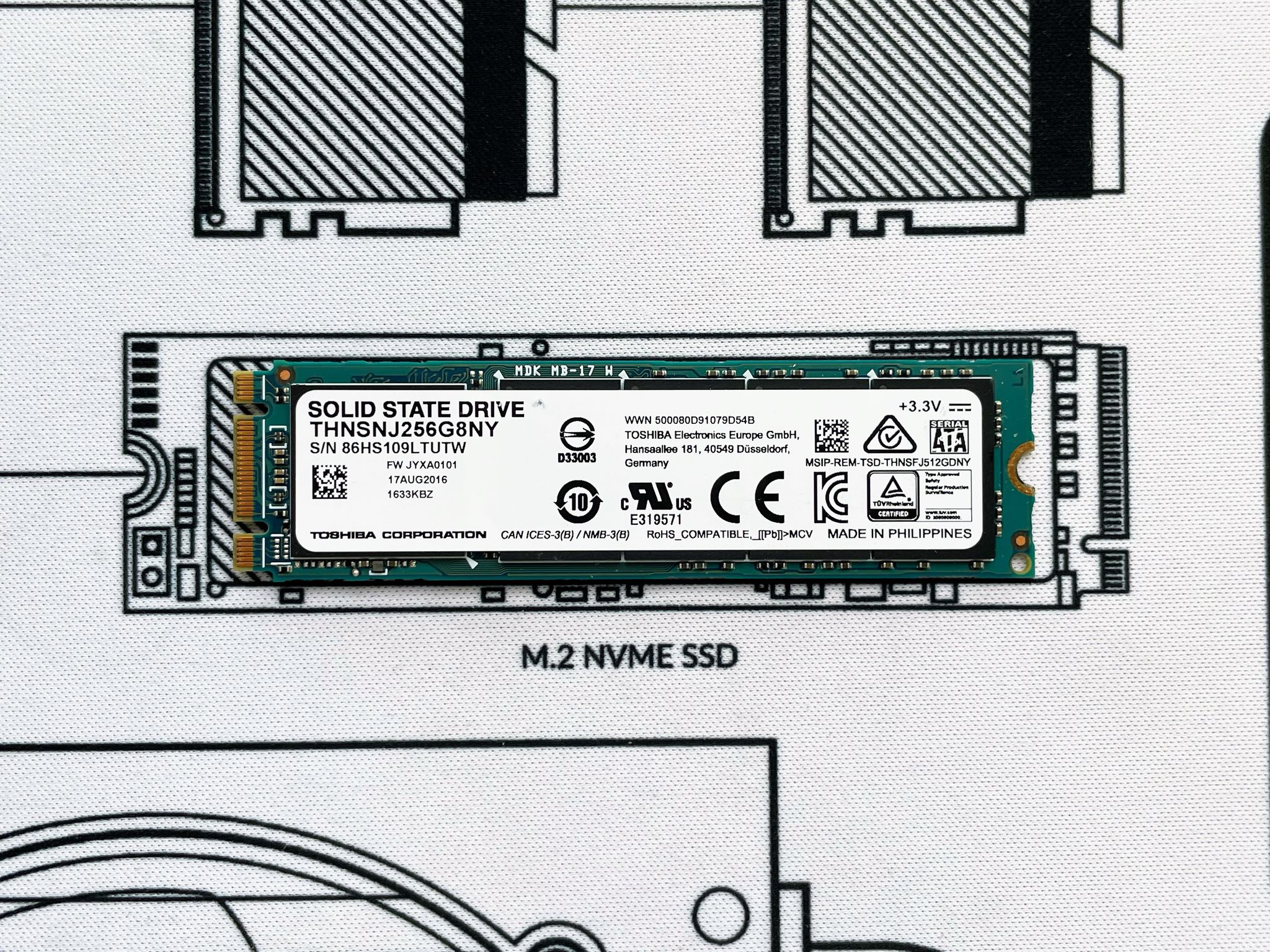 Toshiba HG6 256GB SATA 6Gb/s PCIe 2280 Internal M.2 SSD