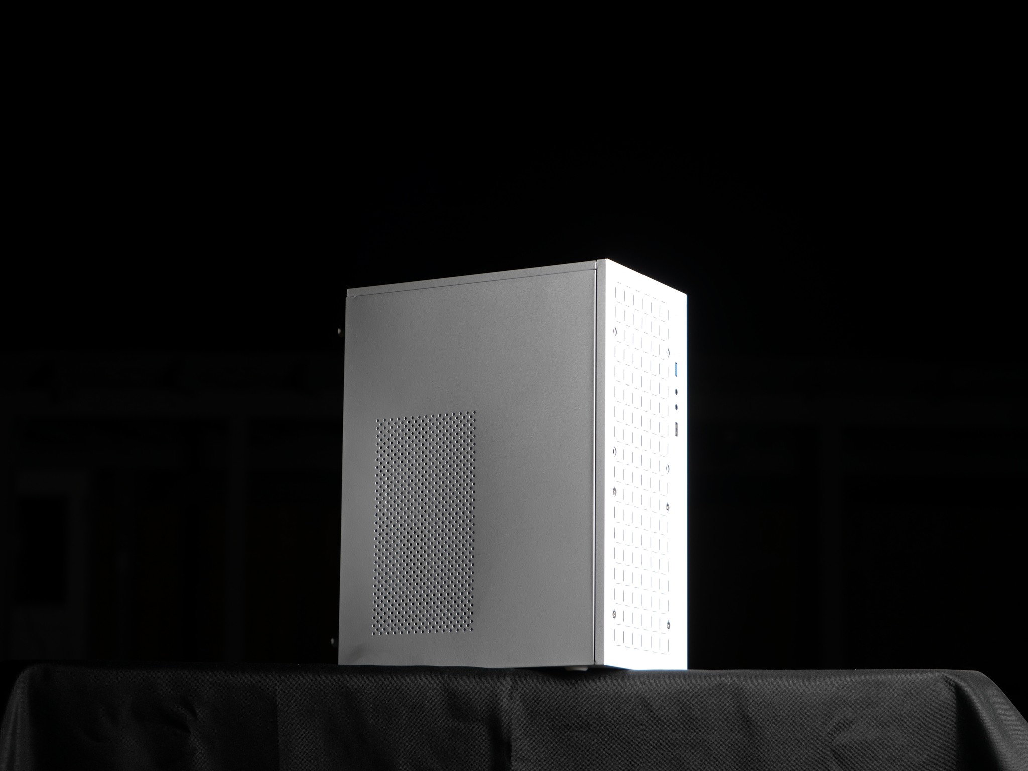 Gaming pc case (Supports MATX Motherboard)