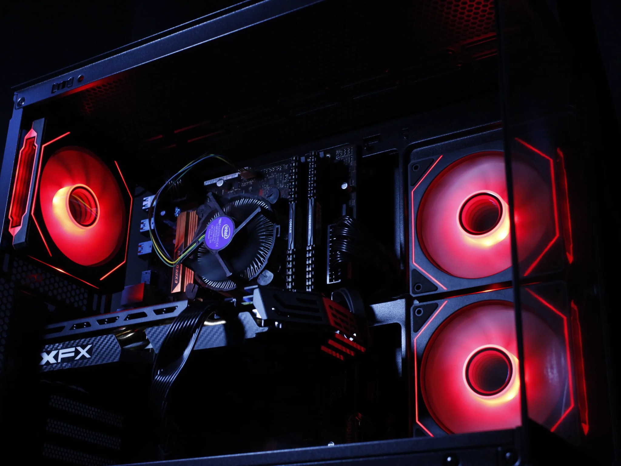 RGB Gaming PC [RX 580 8gb] [16gb DDR4 Ram]
