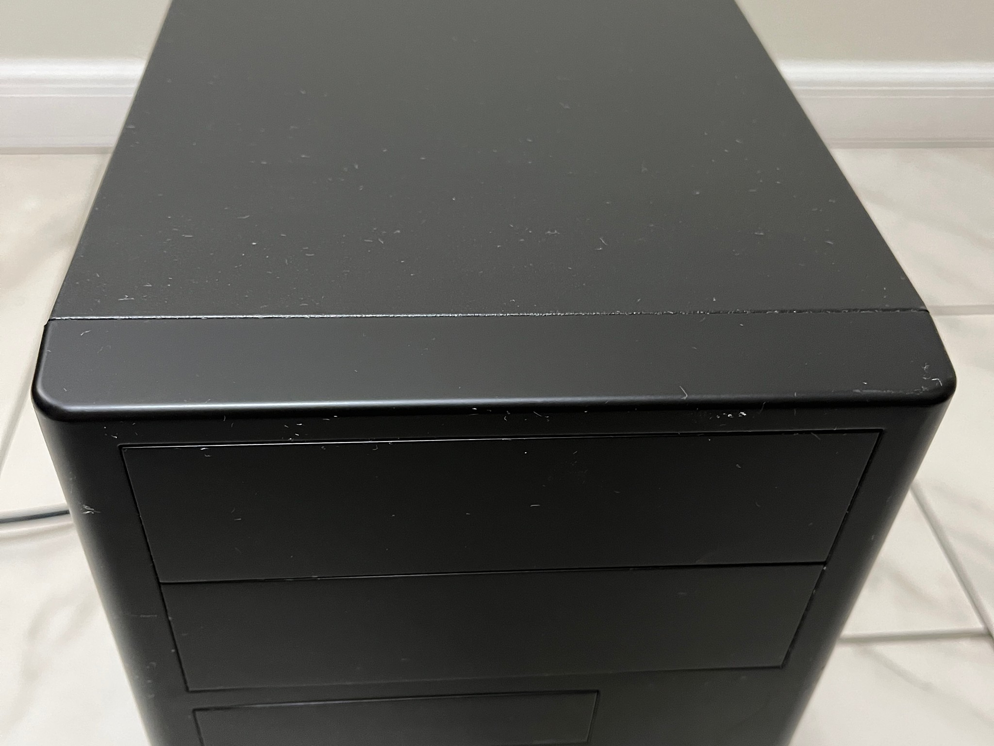 NVIDIA RTX 3060 Ti, Intel Core i5-9400f, 16GB RAM, 500GB SSD - Sleeper Gaming PC w/ Wi-Fi & BT