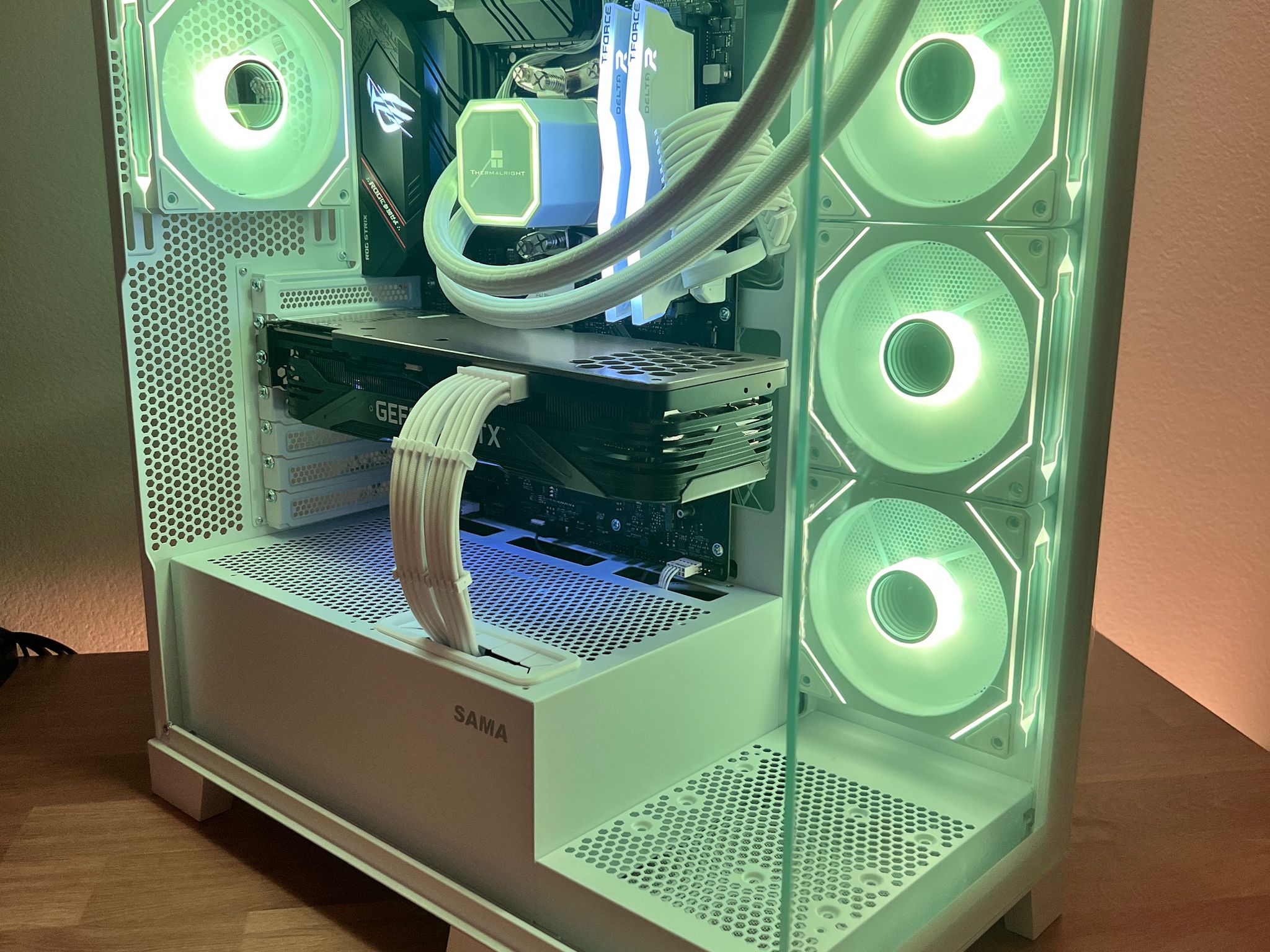 RTX 3080 | Ryzen 7 5700x | 32gb ram | 1tb gen4 m.2 | Gaming PC