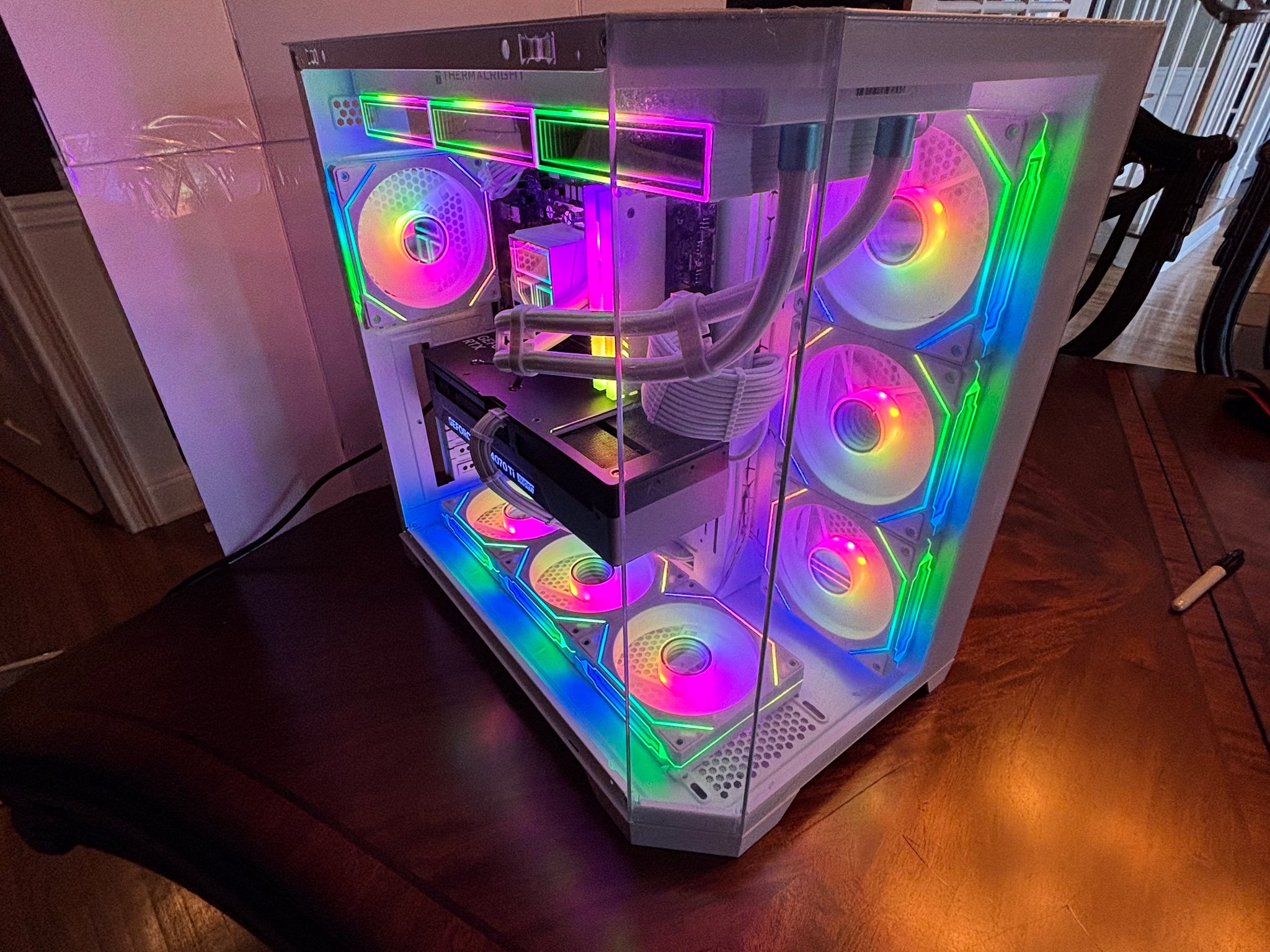 🎆 RTX MEGA BUILD | RTX 4070ti Super | RYZEN 7700x | 32 GB DDR5 | 1tb M.2 SSD | WINDOWS 11 🎆