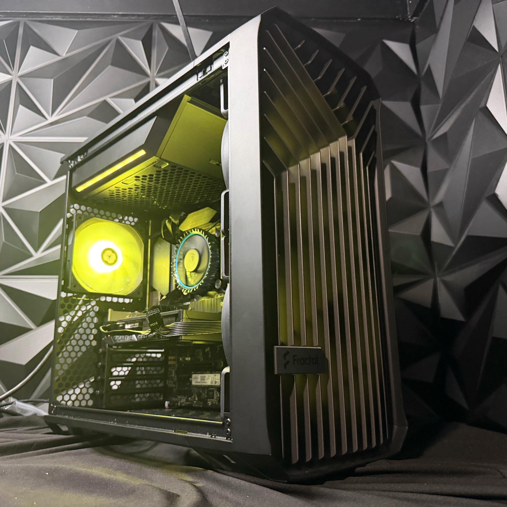 💻⚡ Starter Carter⚡💻 i3 12100F| RTX 5060| 16 GB DDR5| 1.25 TB NVMe | 650W PSU
