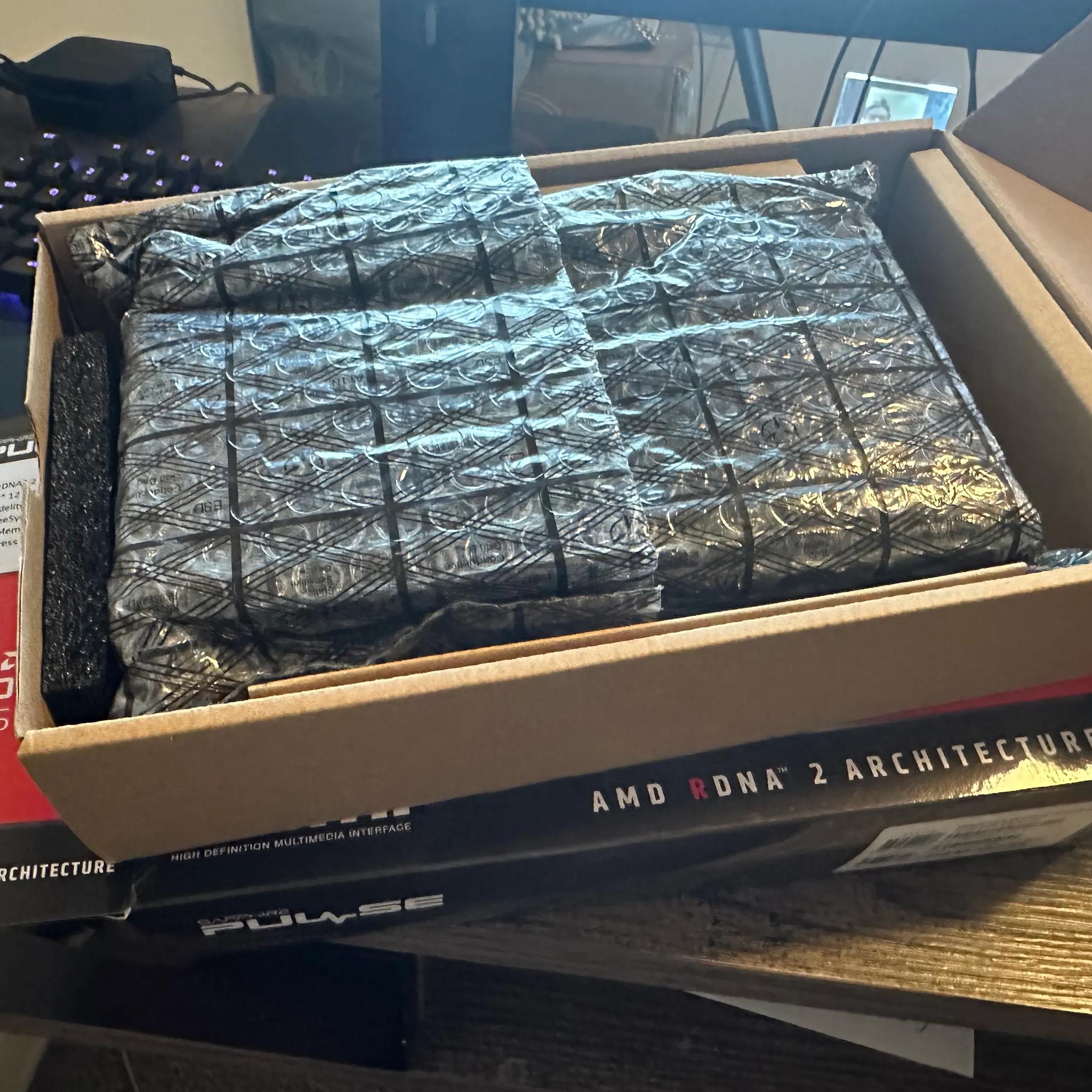 BNIB Sapphire Radeon RX 6500 XT Pulse