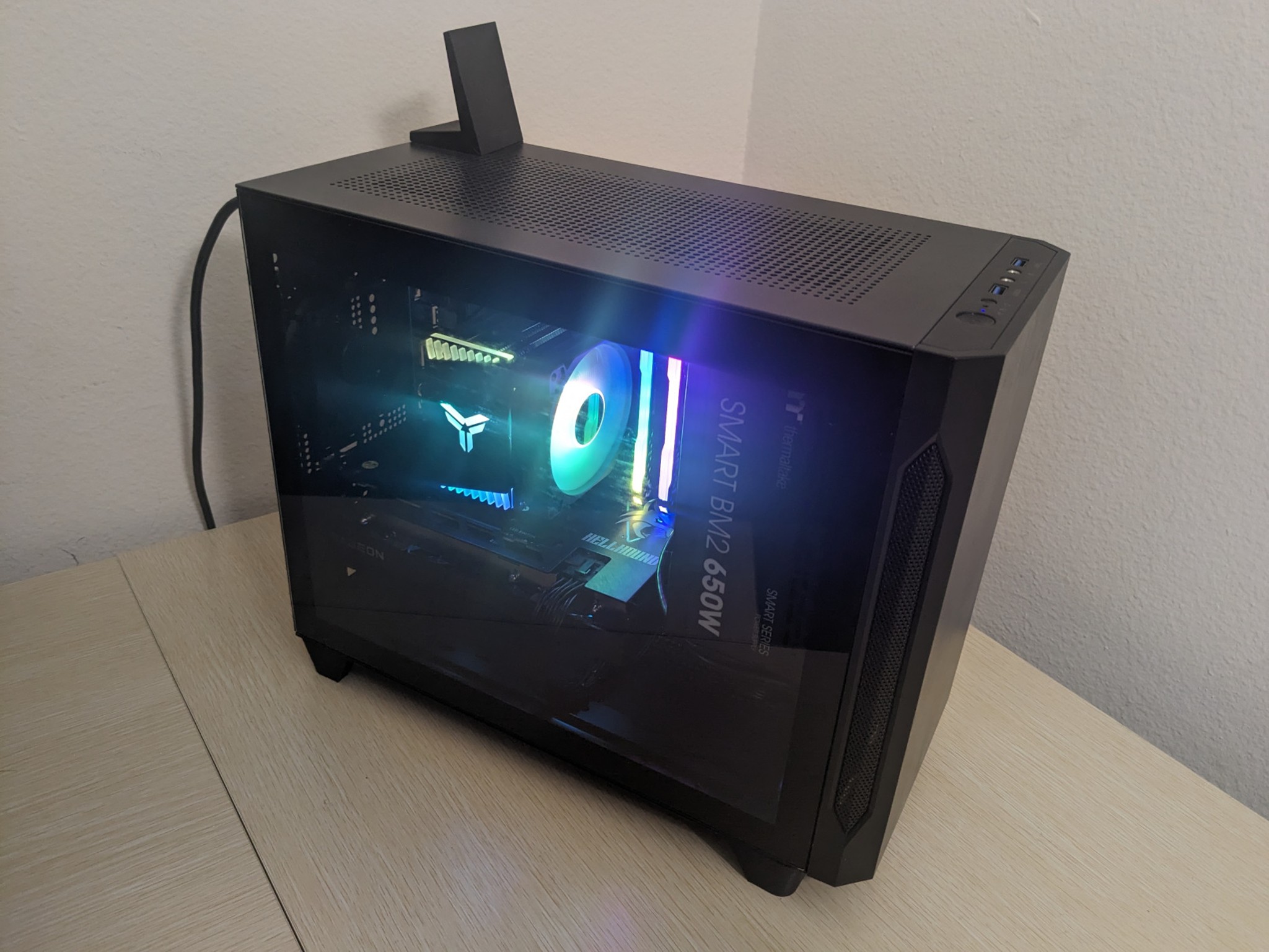 RX 6600, i5-11400 Gaming PC (16GB RAM, 1TB SSD, Win11 Pro)