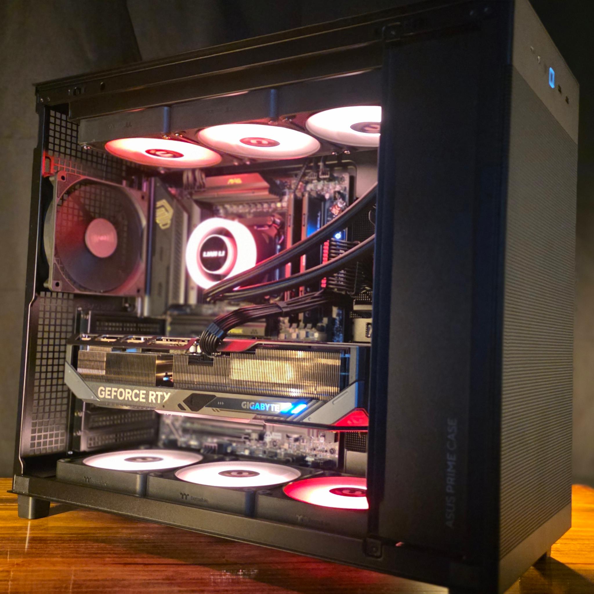 GeForce RTX 5070 Ti Custom Gaming PC - Ryzen 7 7800X3D, 32GB RAM