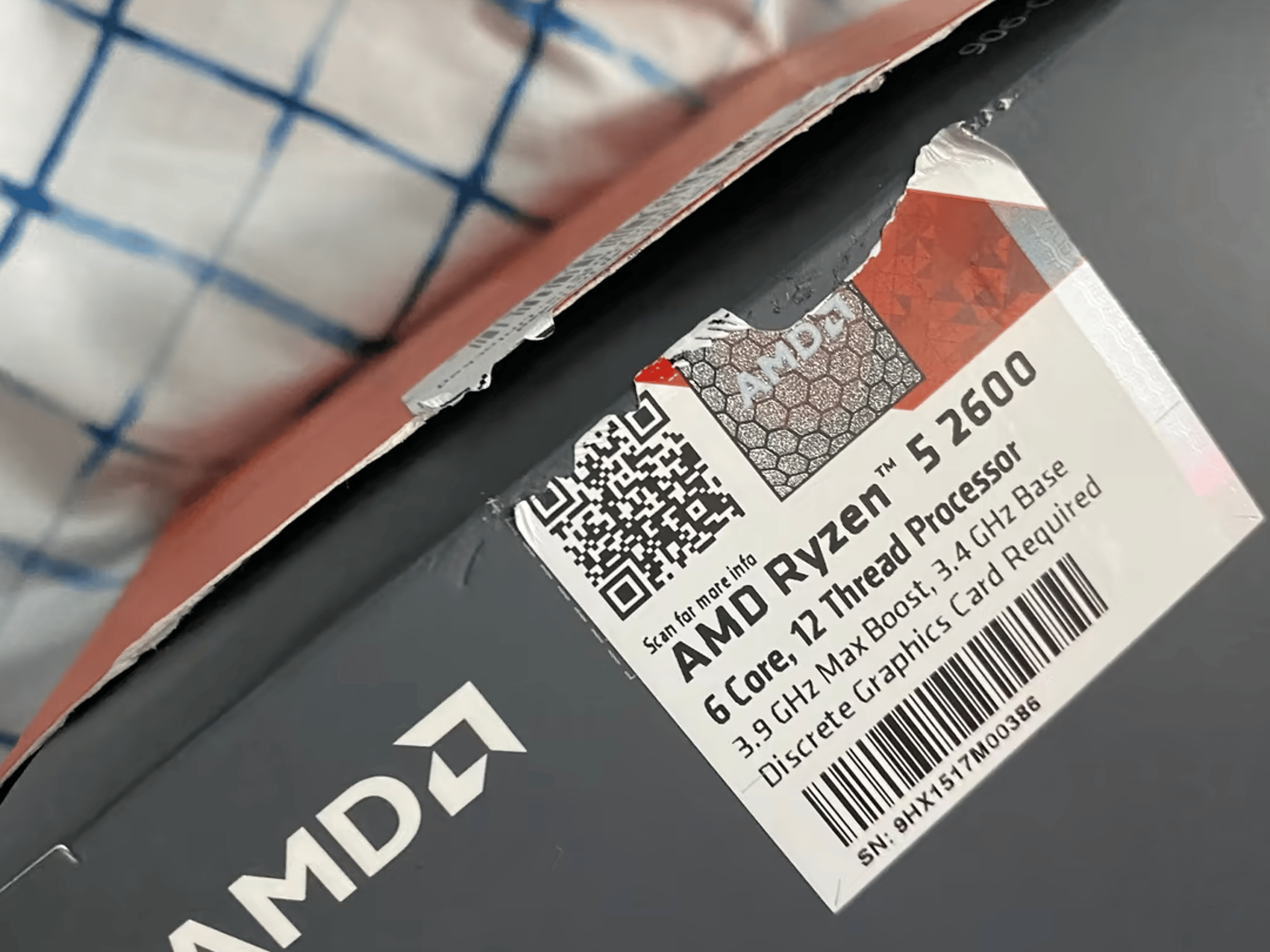 Ryzen 5 2600 (comes with box + cooler) 