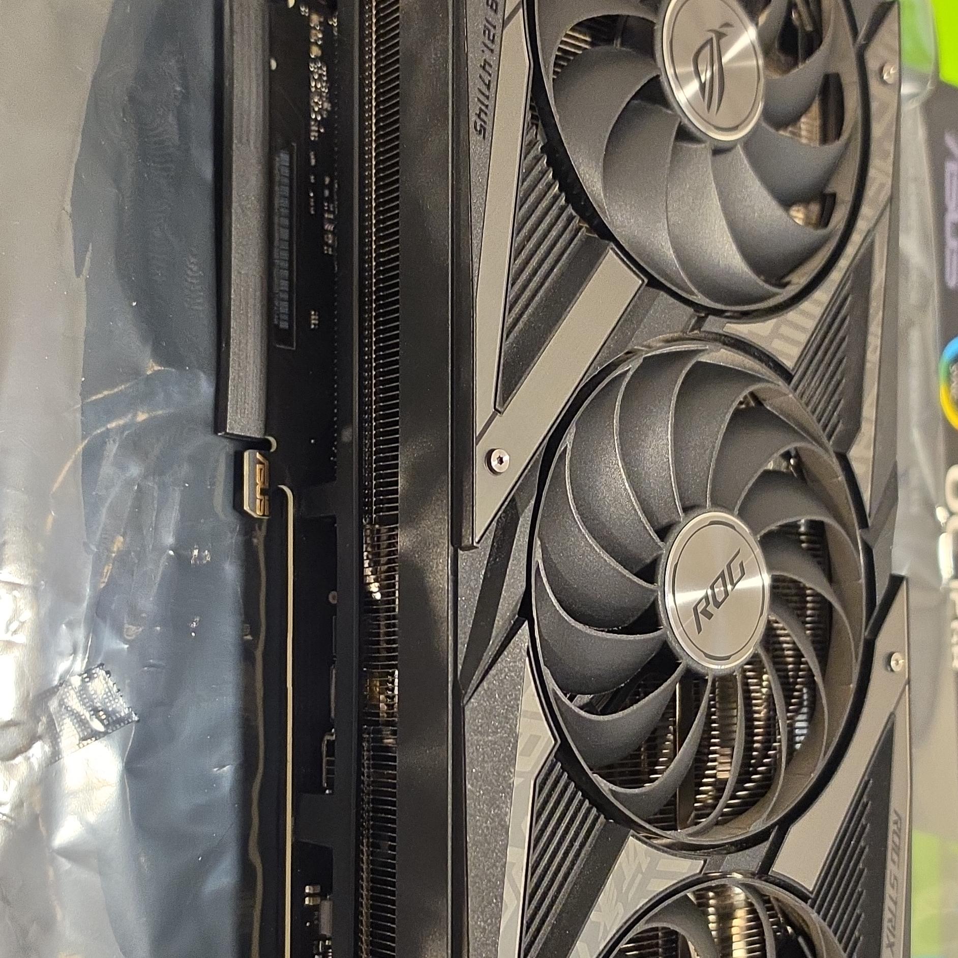 ASUS ROG STRIX GAMING OC GeForce RTX 3080 12GB LHR