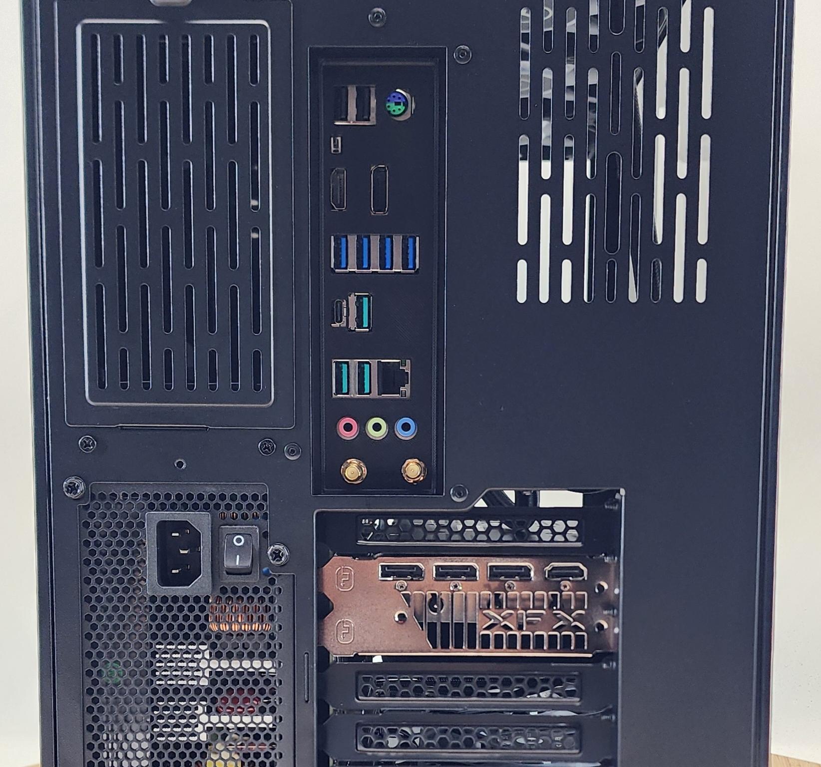 Gaming PC Ryzen 7 9700X 32GB RAM 1TB SSD RX 7800 XT 16GB Windows 11 PC