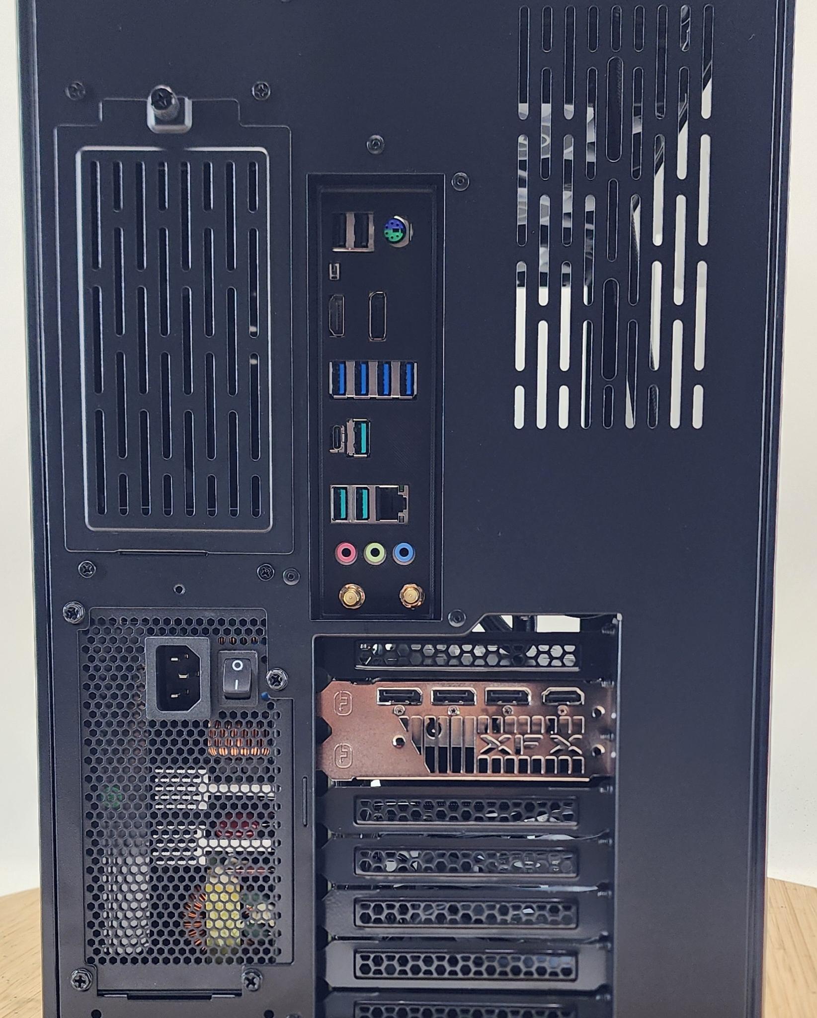 Gaming PC Ryzen 7 9700X 32GB RAM 1TB SSD RX 7800 XT 16GB Windows 11 PC