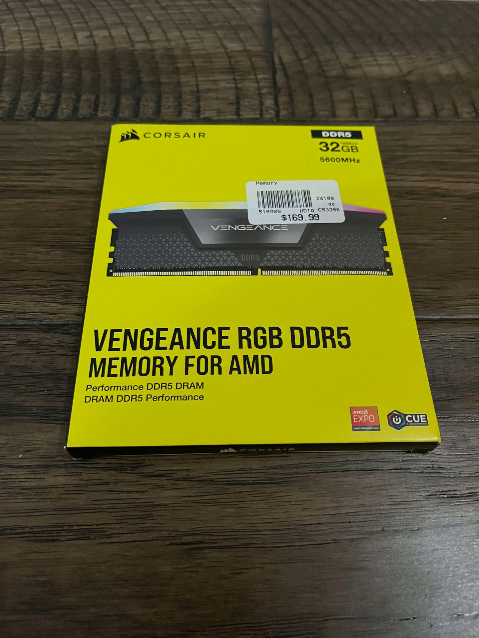VENGEANCE RGB 32GB (2x16GB) DDR5 DRAM 5600MT/s CL36