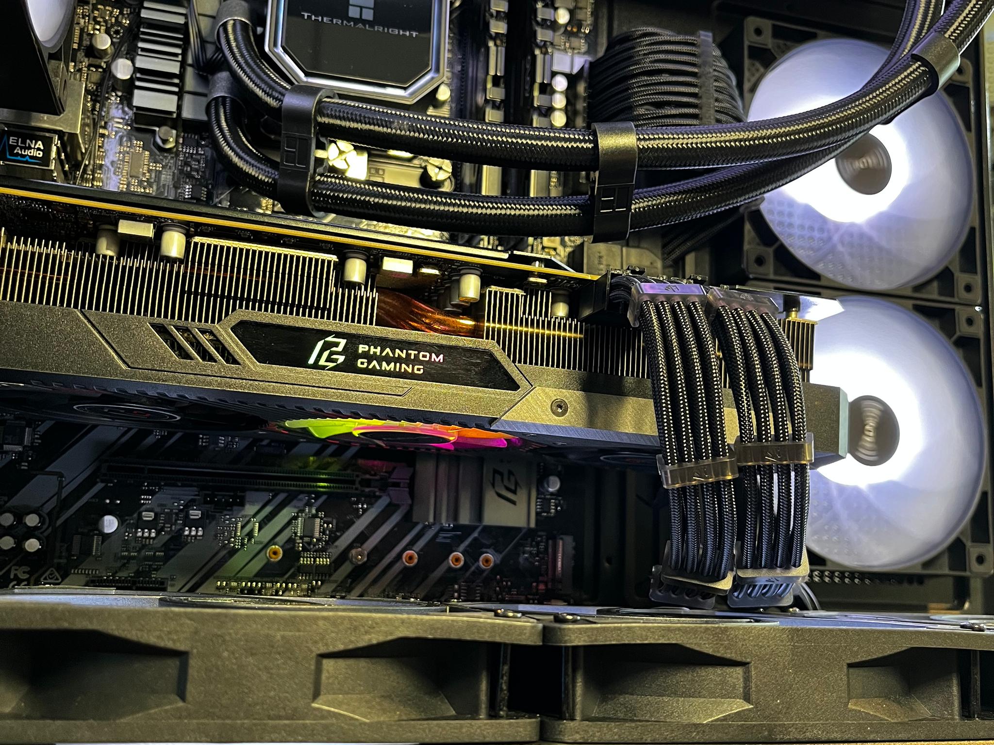Black Gaming PC(RX 5700xt+ i5 8400)