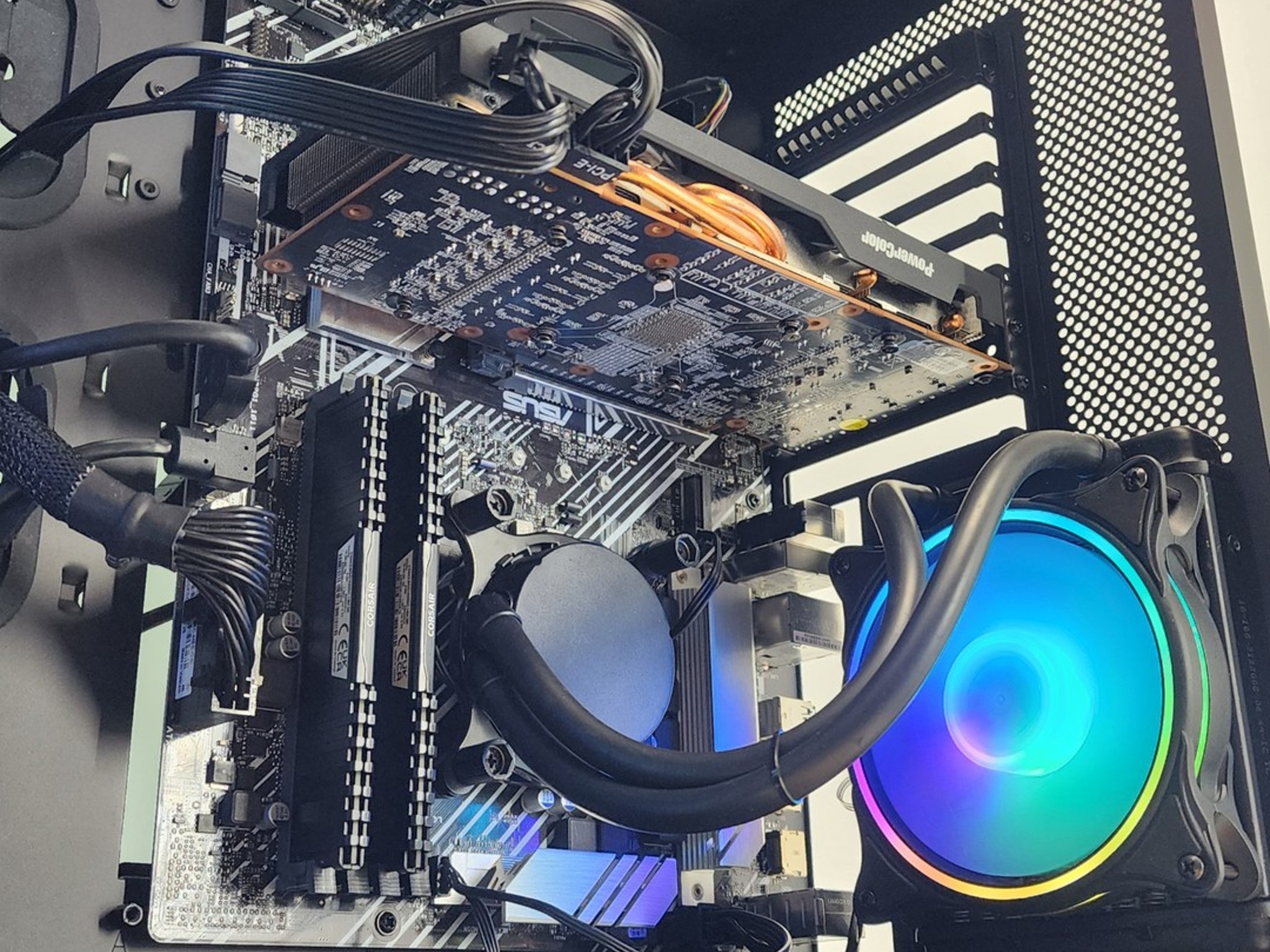 Gaming PC i7-11700F 16GB RAM 500GB SSD RX 6700 10GB Windows 11 Computer