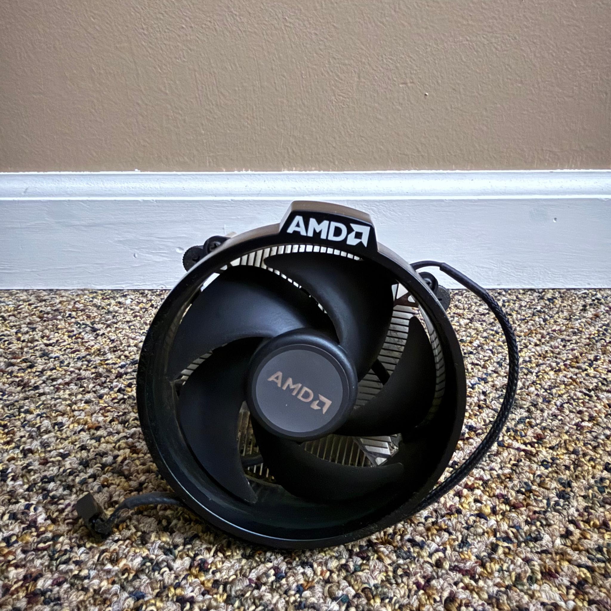 AMD Ryzen 5 1600 with Wraith Cooler