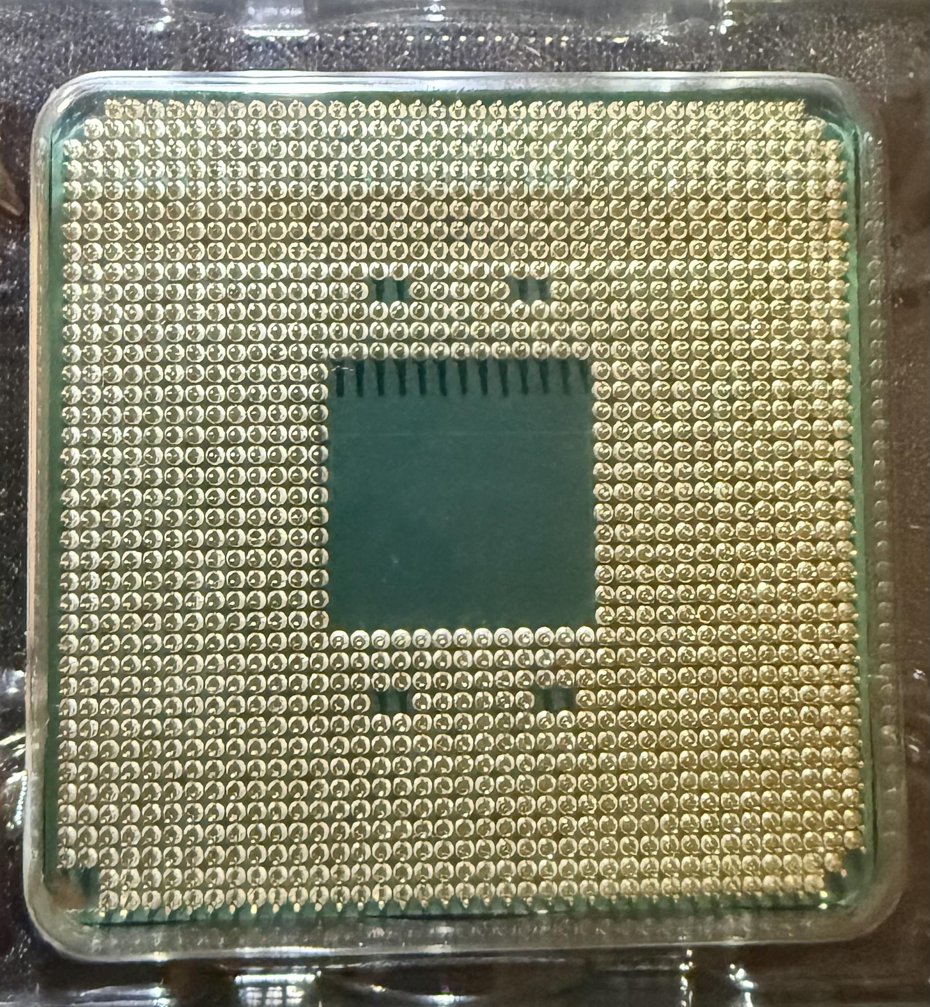 BRAND NEW RYZEN 5 5600 〰️ 6 ZEN 3 CORES 〰️ 4.4 GHz MAX CLOCK