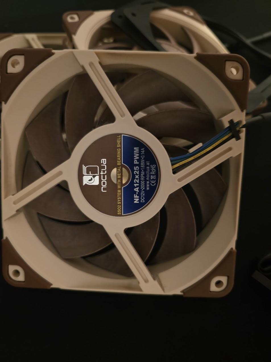 3X Noctua NF-A12x25 PWM, Premium Quiet Fan, 4-Pin (120mm, Brown)