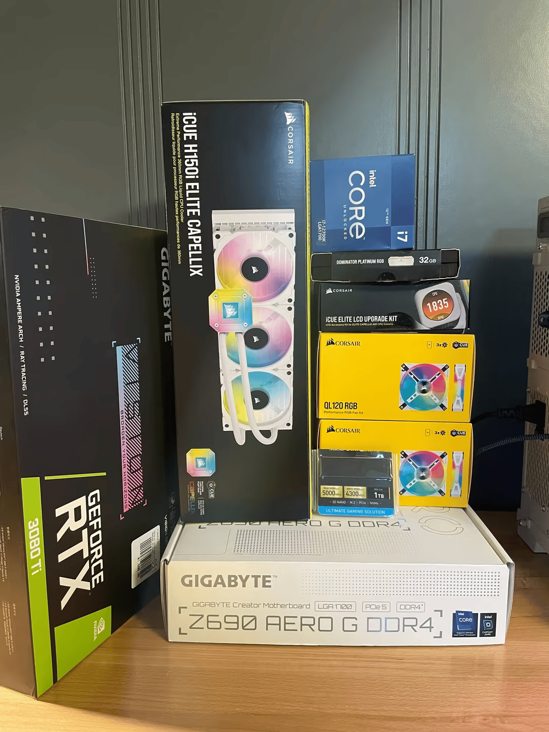 Custom High End PC - Intel 12700K, RTX 3080 Ti, 32GB RAM, 1TB Gen4 SSD, Lian Li, Corsair