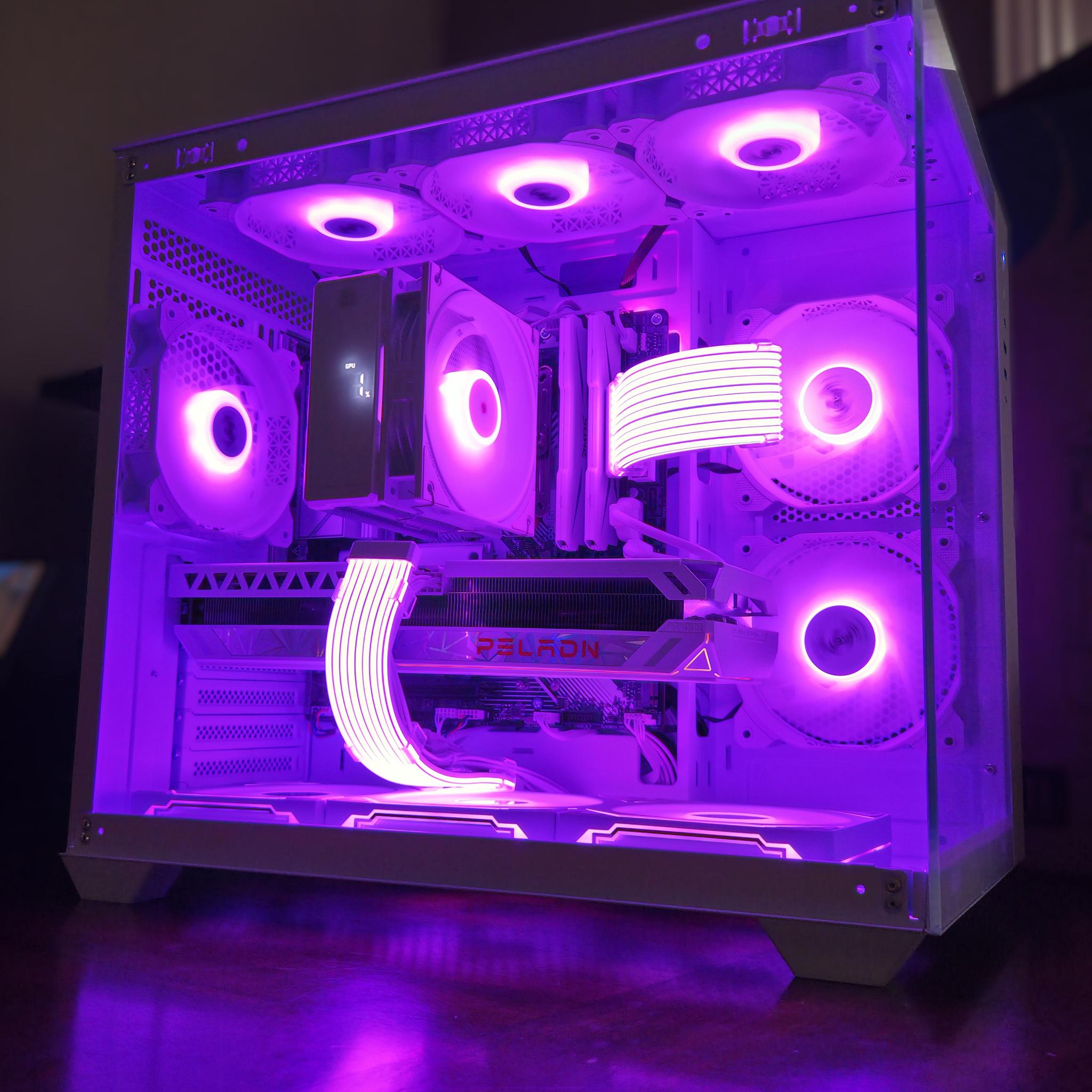 The Yeti! ❄️ – Ryzen 5 7500F • RTX 3070 Ti • 32GB DDR5 6000 • Temp Display • 1440p Gaming PC
