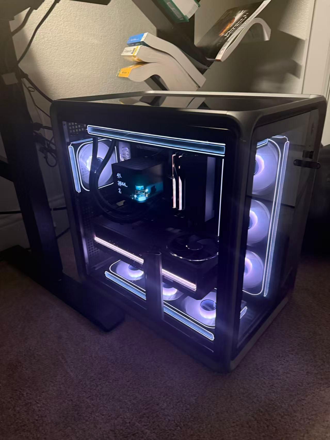 Ryzen 7 9800X3D + RTX 5080 Astral | 64GB DDR5 |– Excellent Condition (7 Months Old, ~$5000 Original)