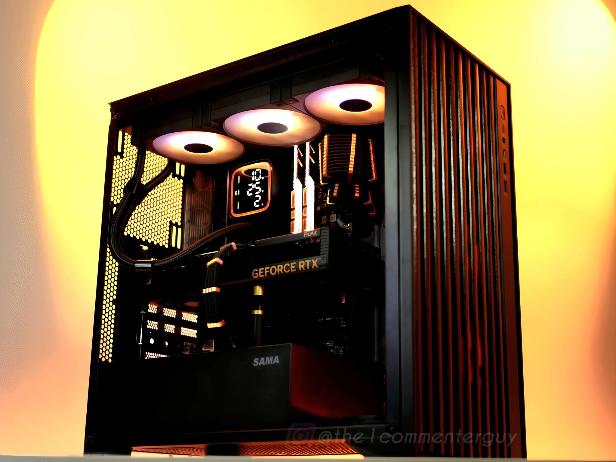 Gold Wood? 🪙|🪵 RTX 4070, I5 13500 (14-core), 32gb RAM, 2TB NVME, Liquid cooled PC