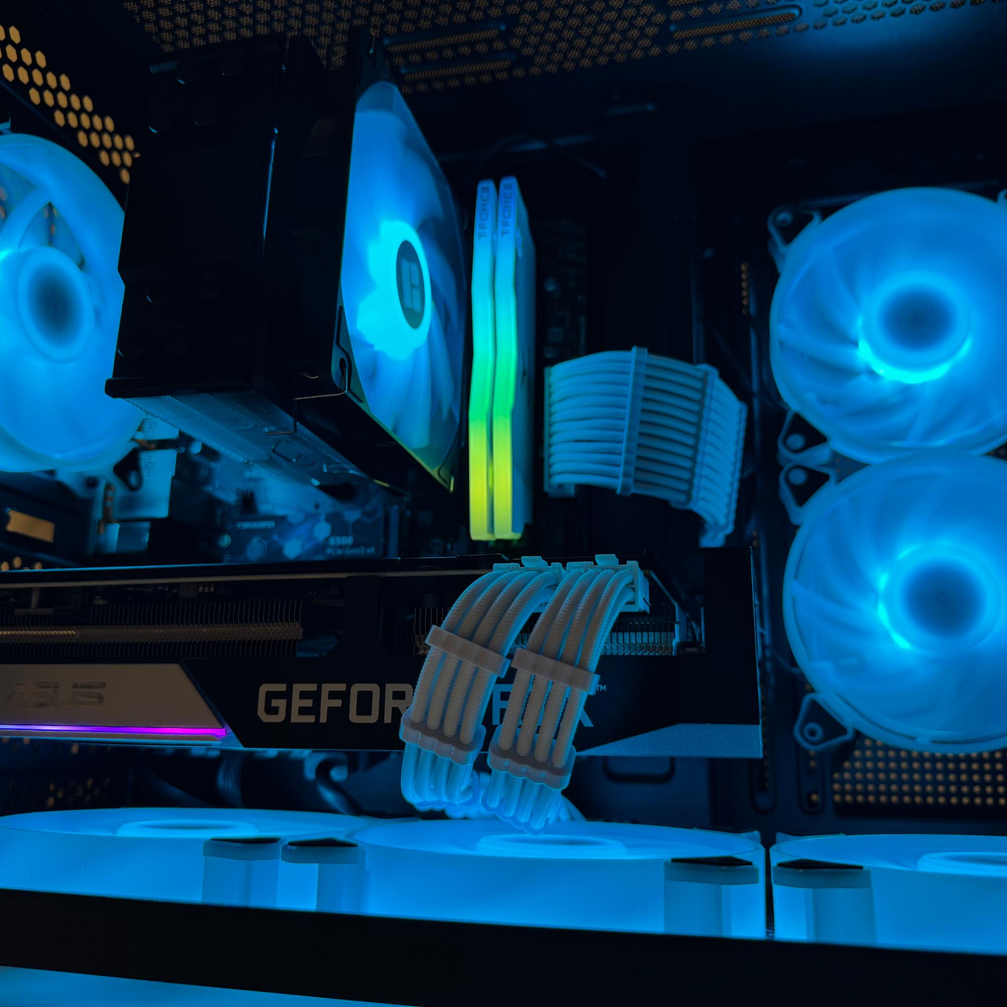 NVIDIA RTX 3070 Ryzen 5 5600X