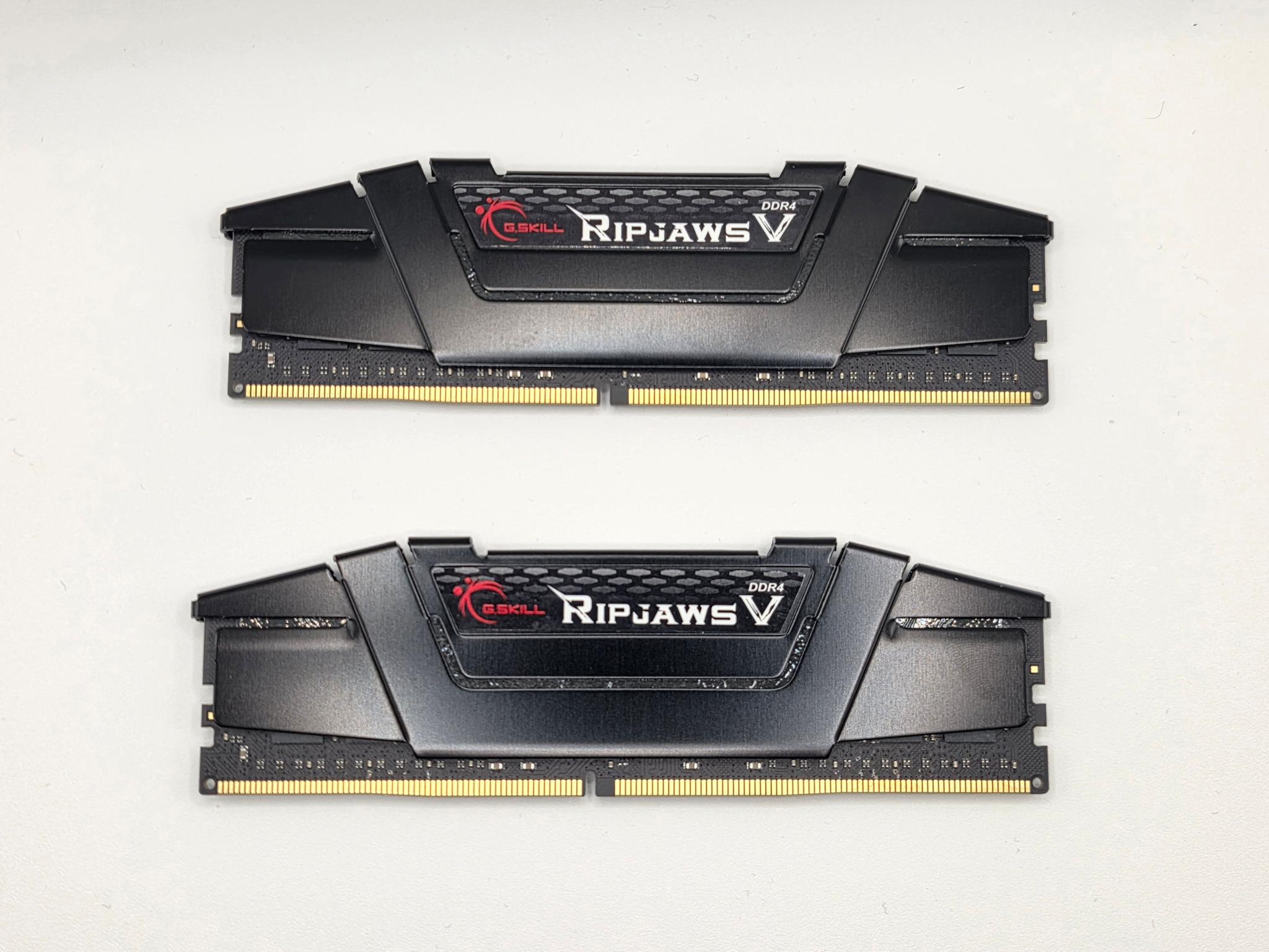 G.Skill RipjawsV CL18 DDR4-3600 64gb (32GBx2)