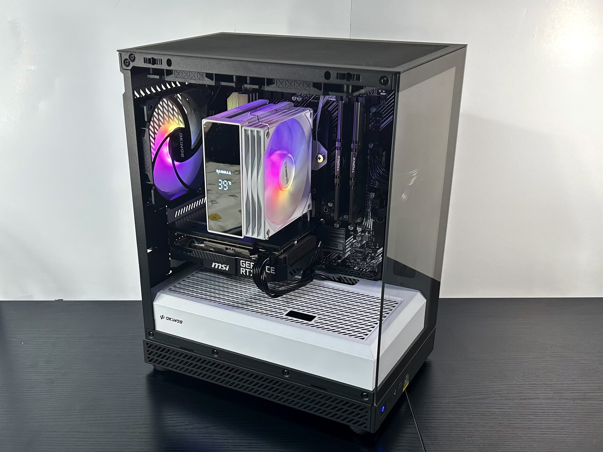 Ryzen 7 5700G + GeForce RTX 3060 12GB | 16GB DDR4 |