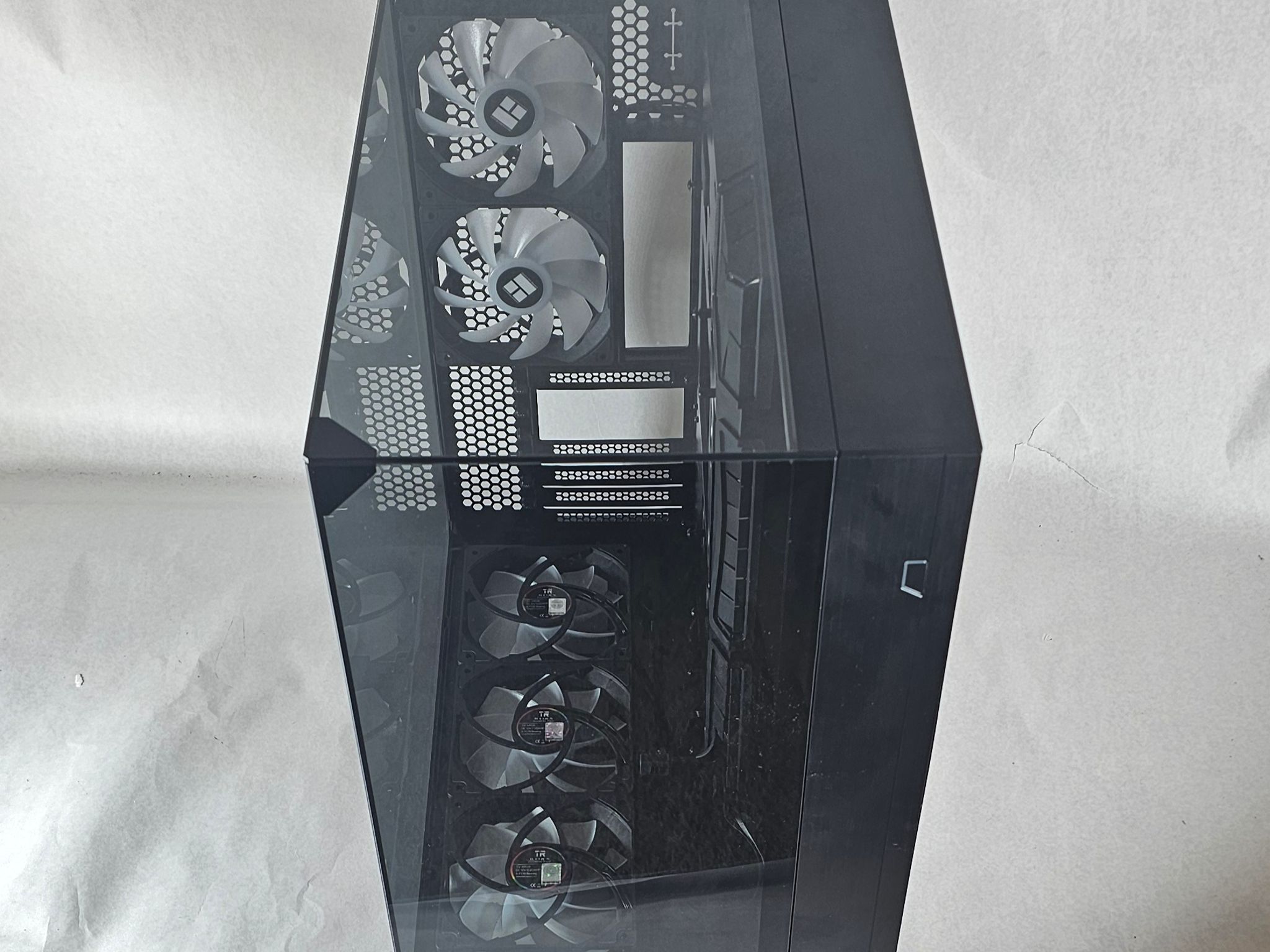 Black PC Case with Tempered Glass w/ 5 Fans