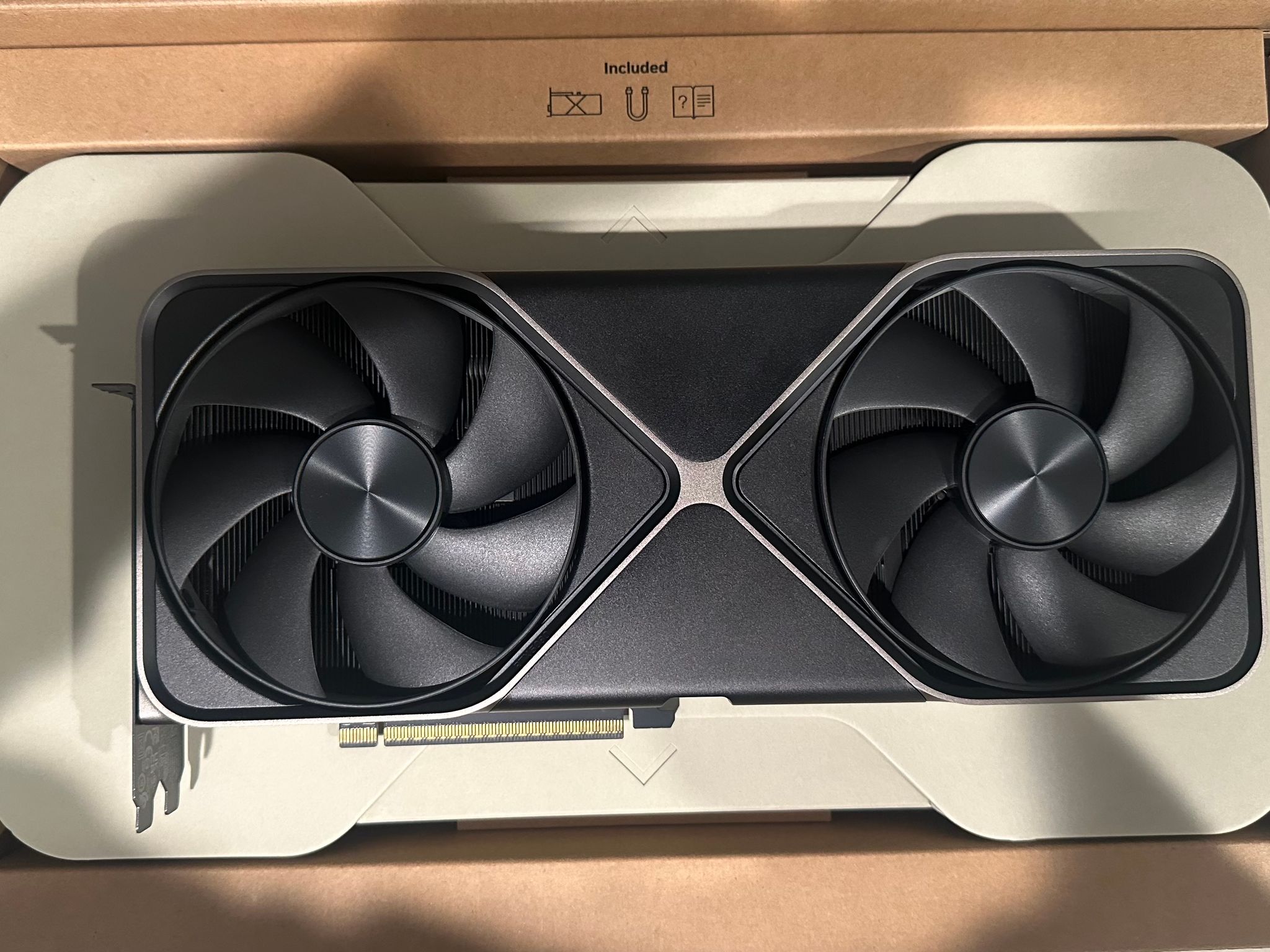 NVIDIA RTX 5080 Founders Edition