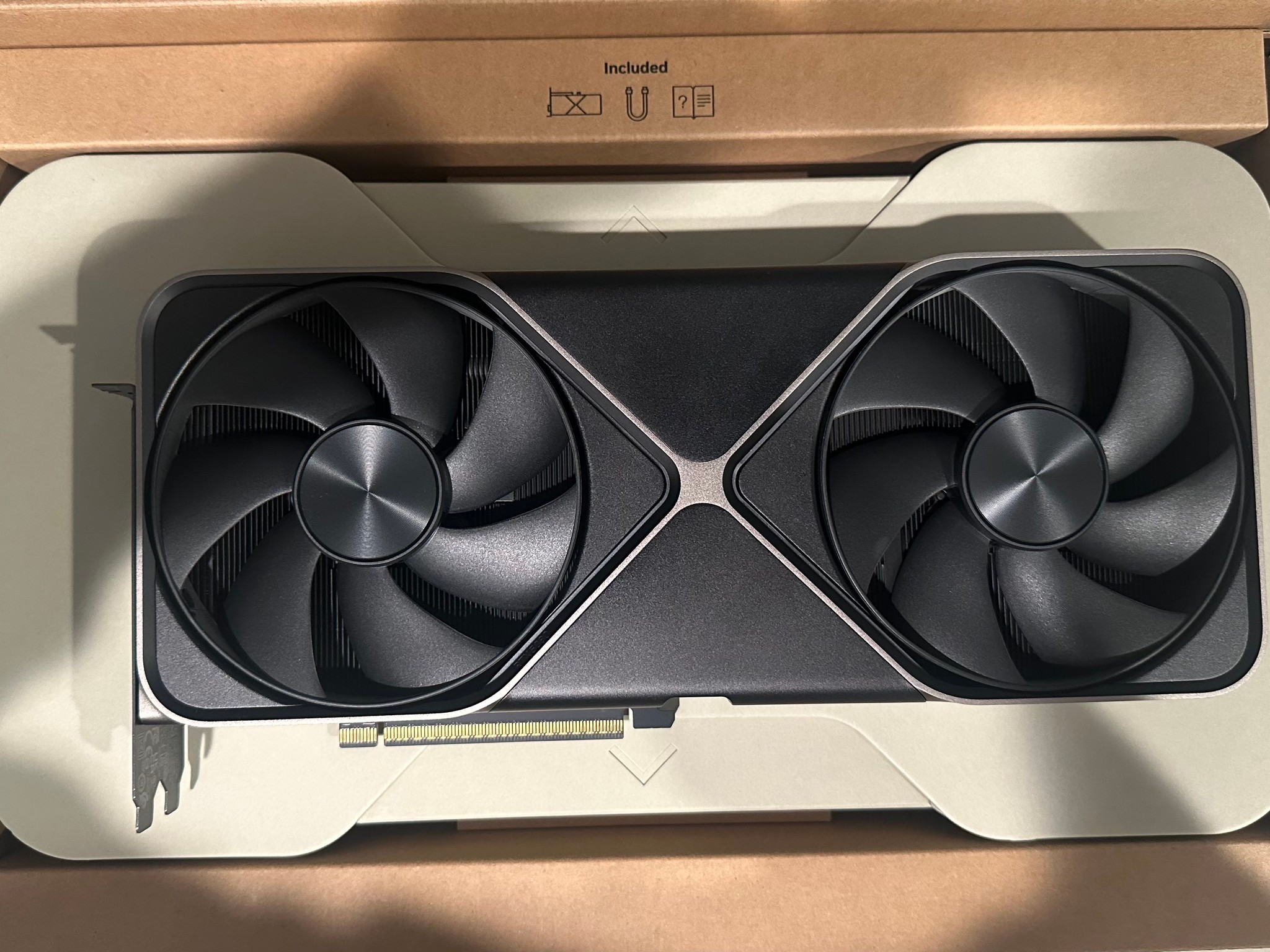 NVIDIA RTX 5080 Founders Edition