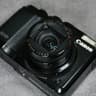 Canon PowerShot G10 14.7MP Digital Camera WITH 2 Batteries & Charger