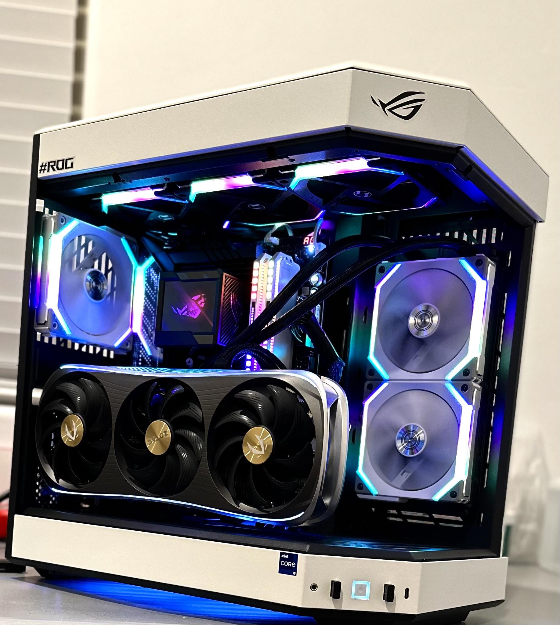 BRAND NEW PC RTX 4090 i9 13900k 32DDR5 RAM SELLING ASAP!!