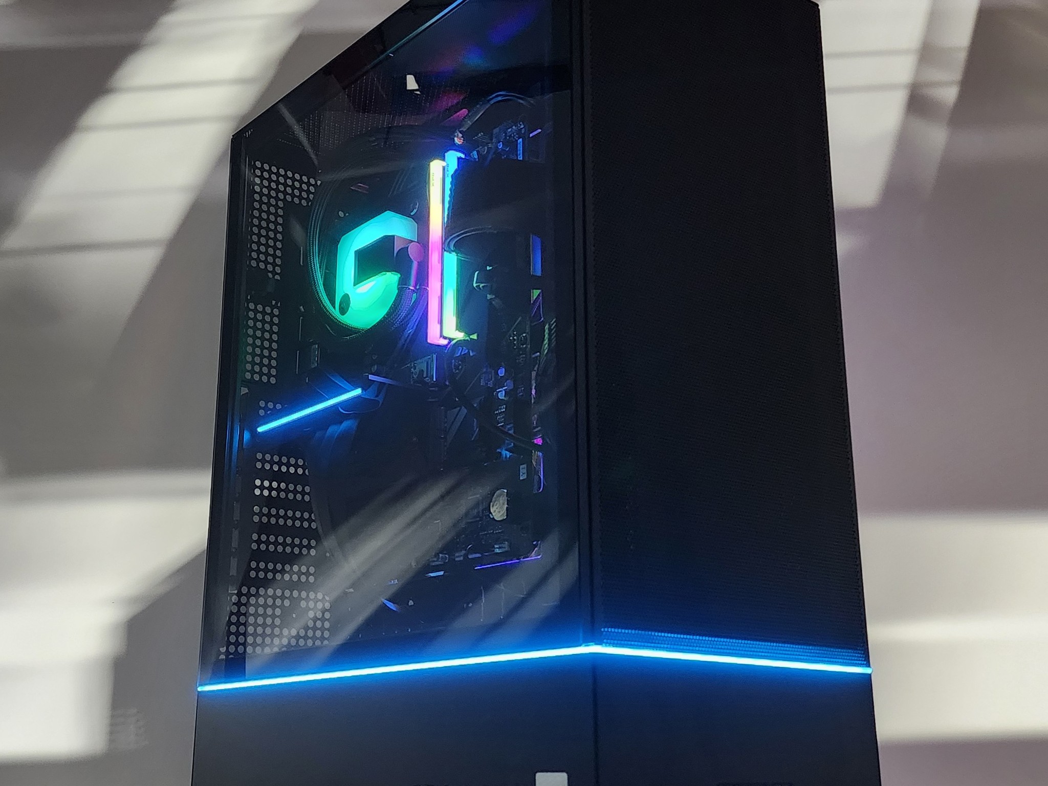 Gaming PC Ryzen 7 7700X 32GB RAM 1TB SSD RTX 4070 Ti 12GB Windows 11 Computer