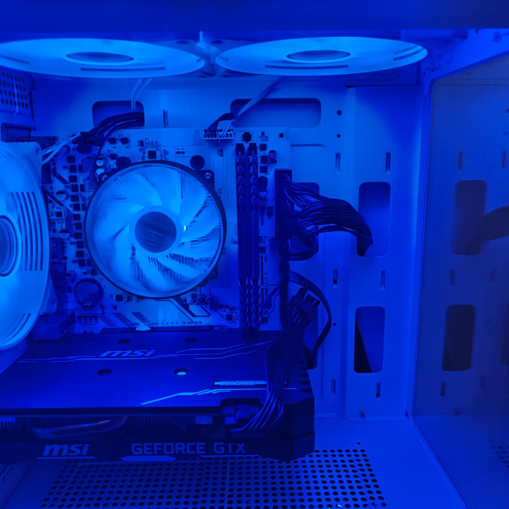 Cerulean Comet | GTX 1660 Super OC | R5 4500 | 1TB NVMe SSD | 16GB DDR4 RAM | WiFi |Windows 10