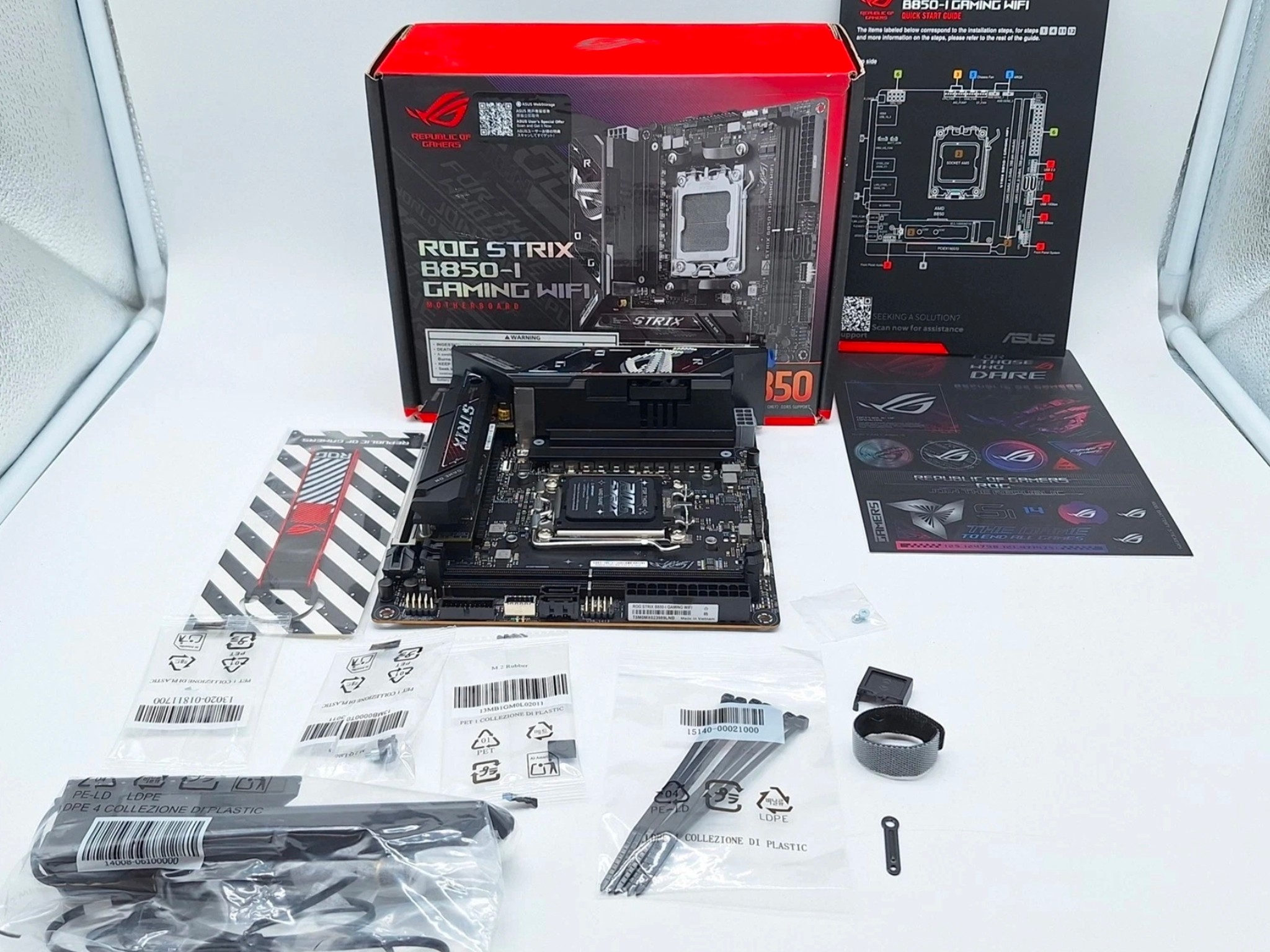 ROG STRIX B850I GAMING WIFI DDR5 AM5 PCIE5.0