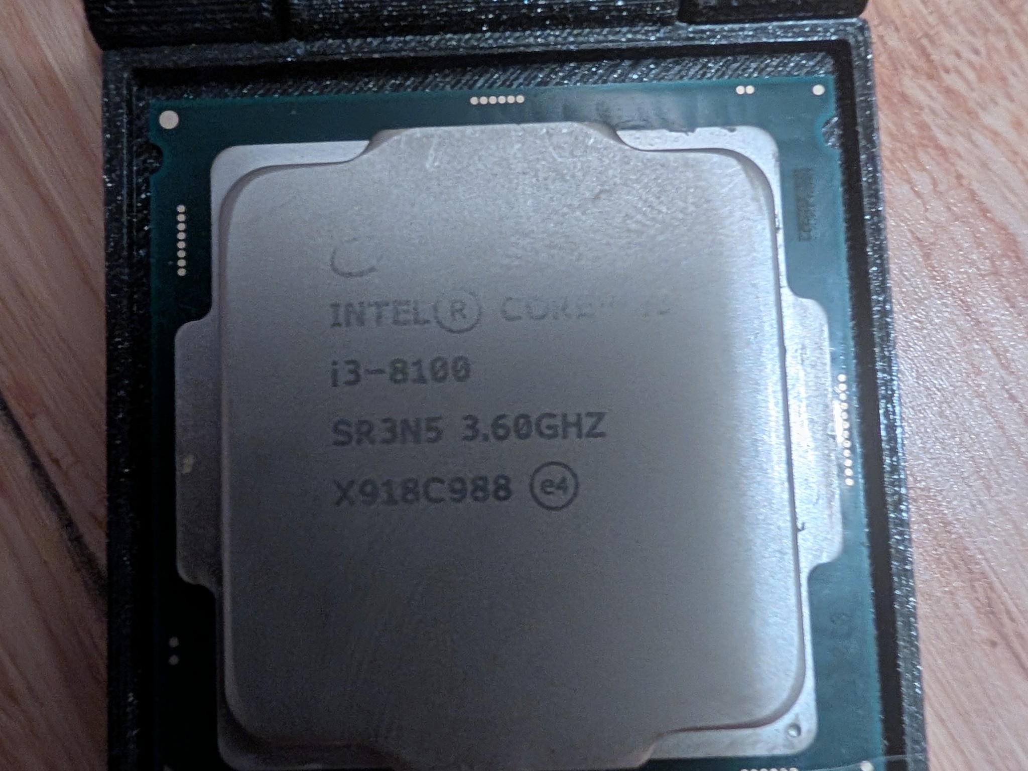 Intel Core i3-8100