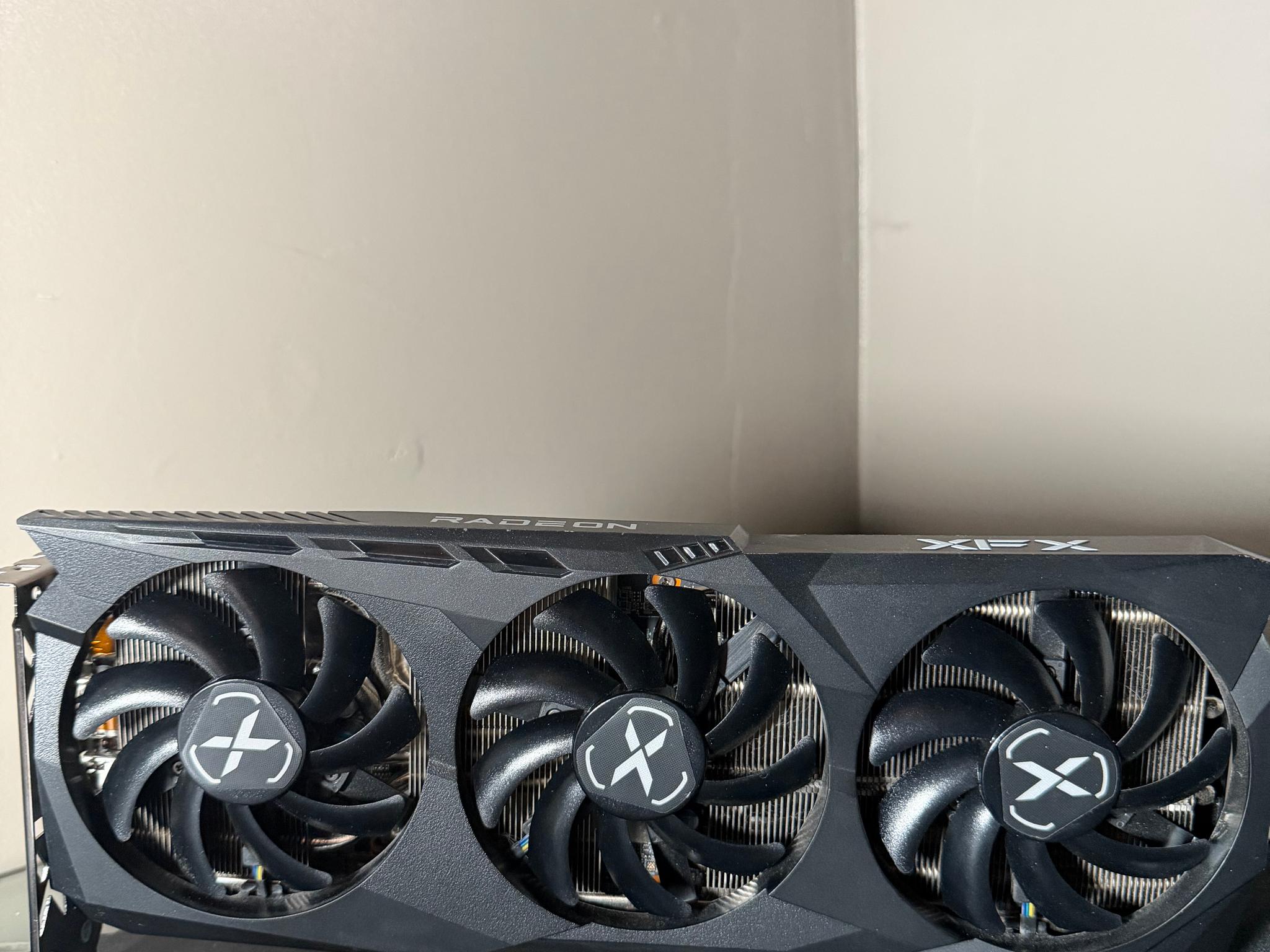 XFX Speedster SWFT 309 Radeon RX 6700 XT