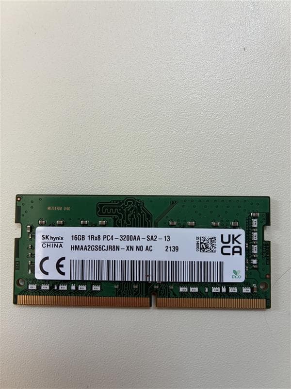 SK Hynix 16GB SODIMM module - DDR4
