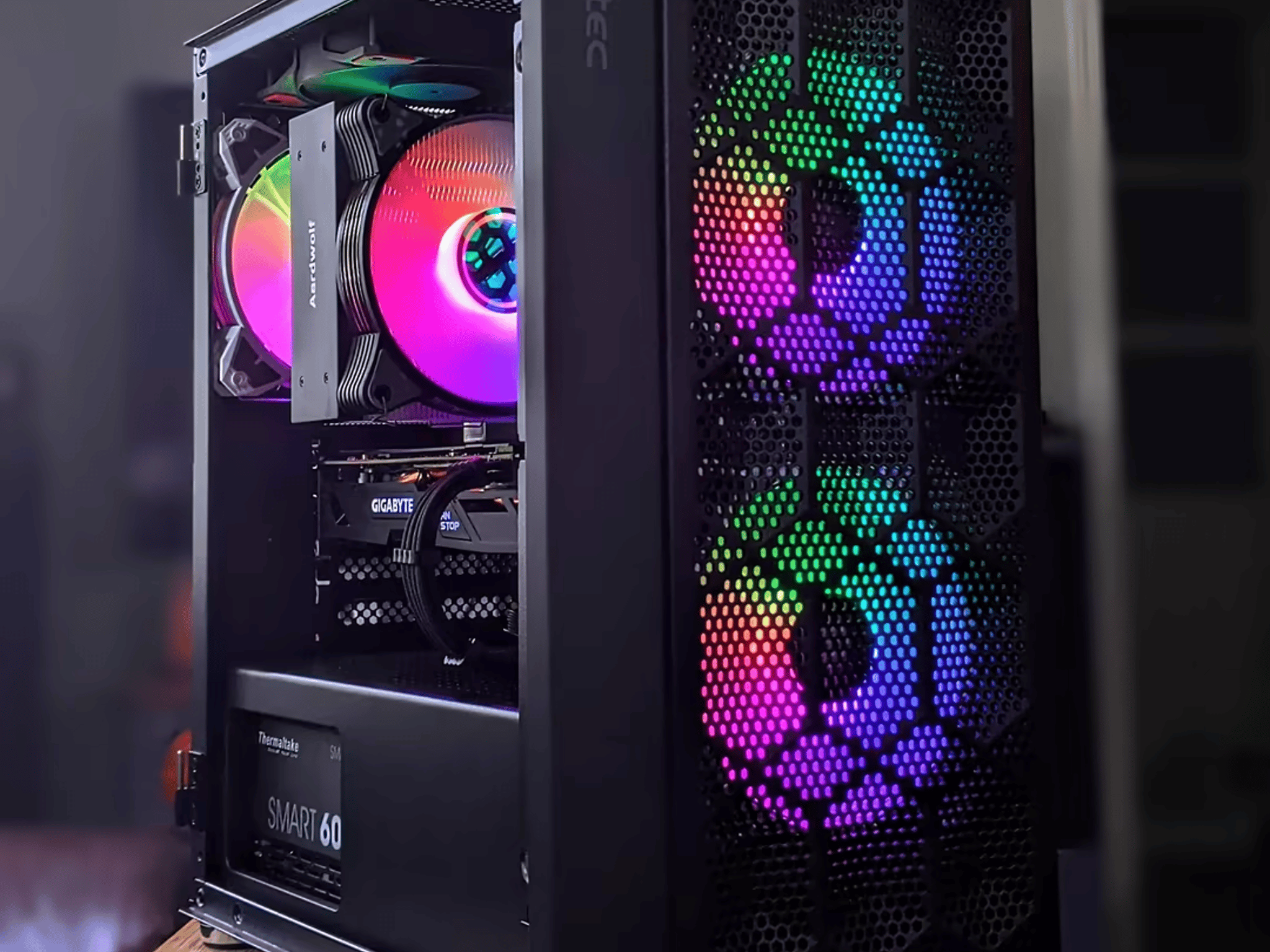 Zeno | Custom RGB Gaming PC | Intel Xeon RX 480