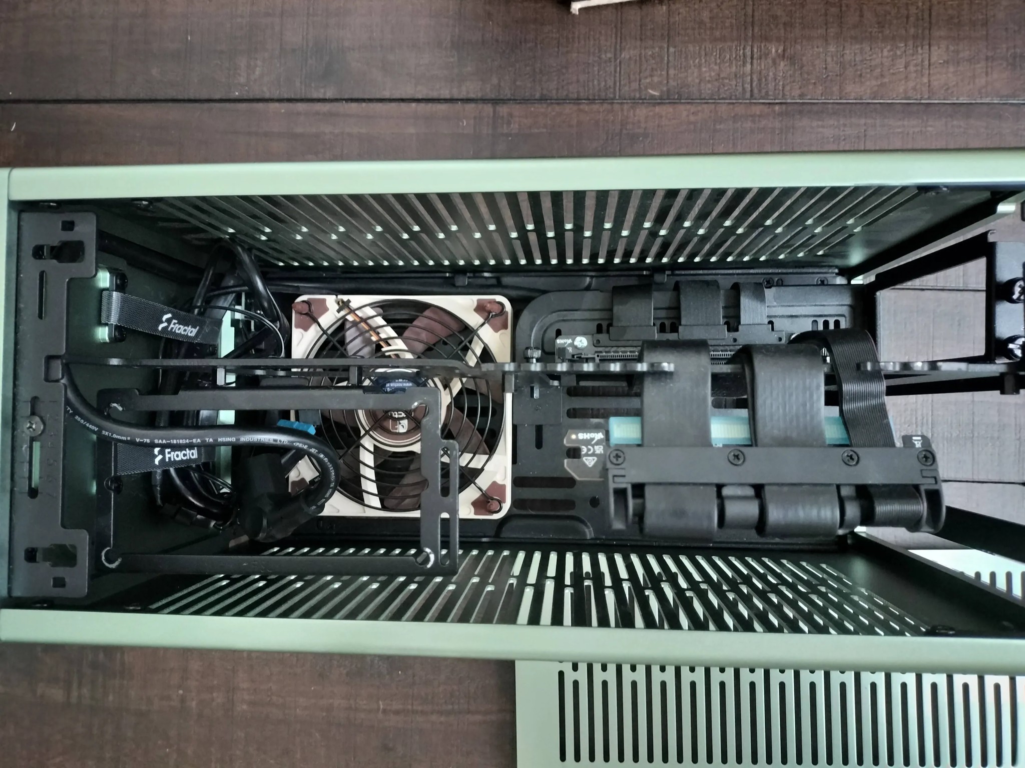 Fractal Design Terra Jade - Mini ITX Gaming case - [Noctua NF-A12x15 FLX included with Fan Guard]