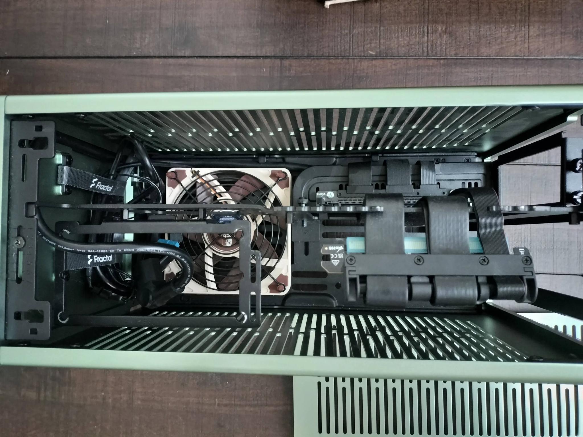 Fractal Design Terra Jade - Mini ITX Gaming case - [Noctua NF-A12x15 FLX included with Fan Guard]
