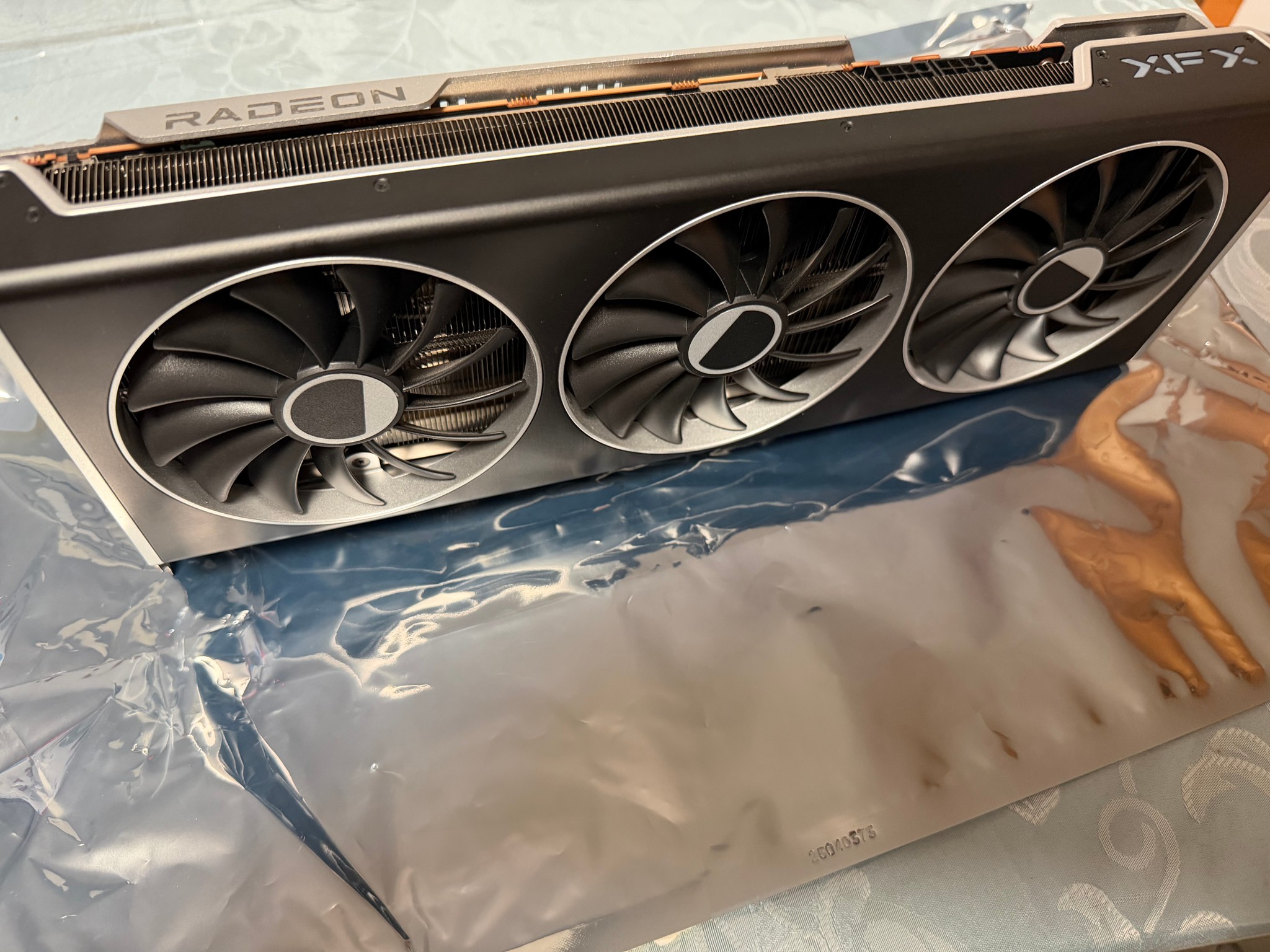 XFX AMD Radeon RX 7900 XT Speedster MERC 310 Black Edition Triple Fan 20GB GDDR6 PCIe 4.0 GPU