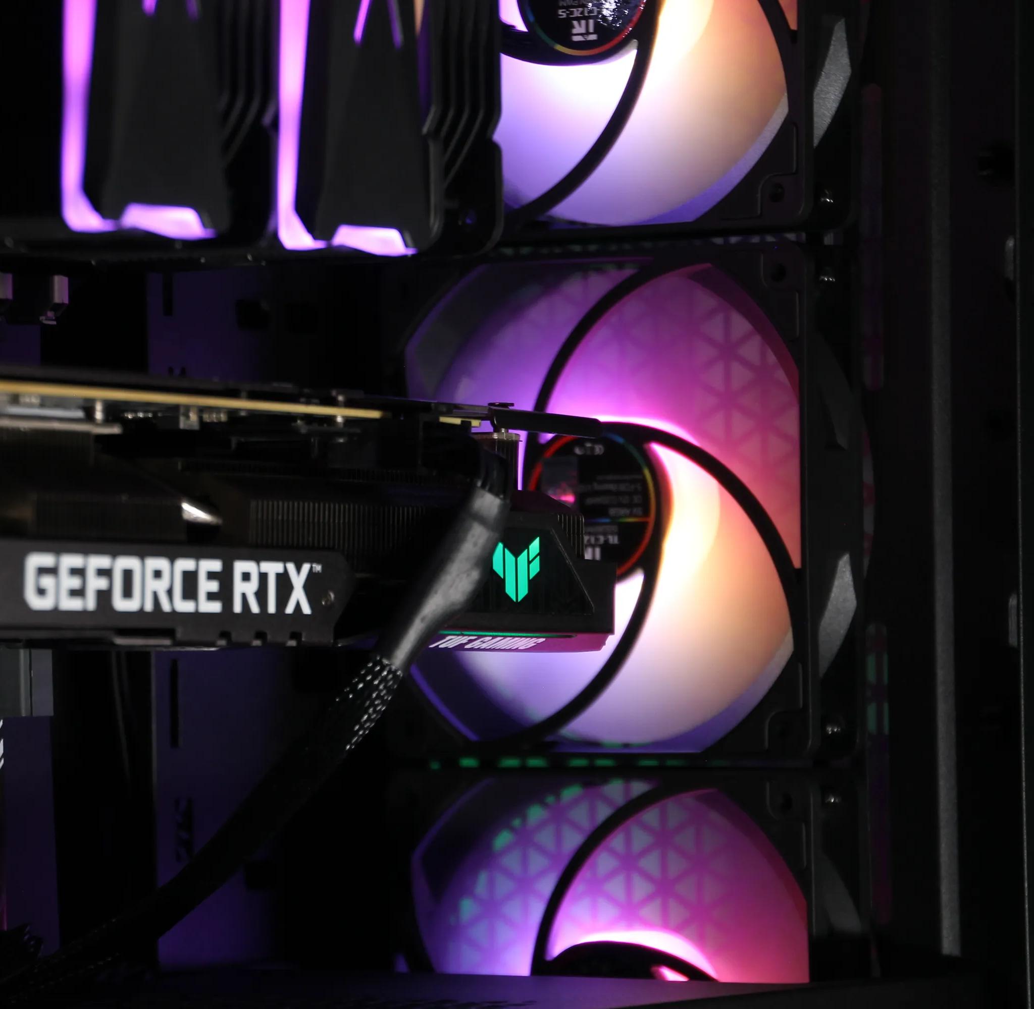 𝙃𝘼𝙕𝙀𝙀 // Ryzen 7 3700X, RTX 3060 Ti // Mid-range Gaming PC