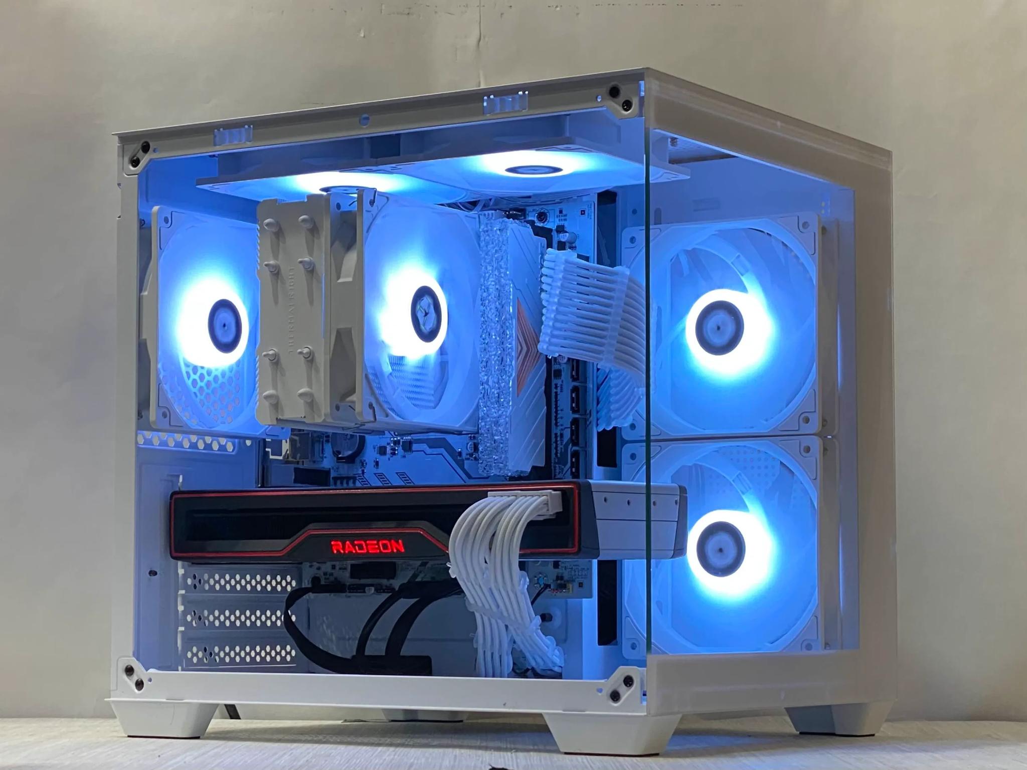 RX 6800, Ryzen 5 5600, 16GB DDR4, 1TB NVMe SSD, WiFi - Gaming PC