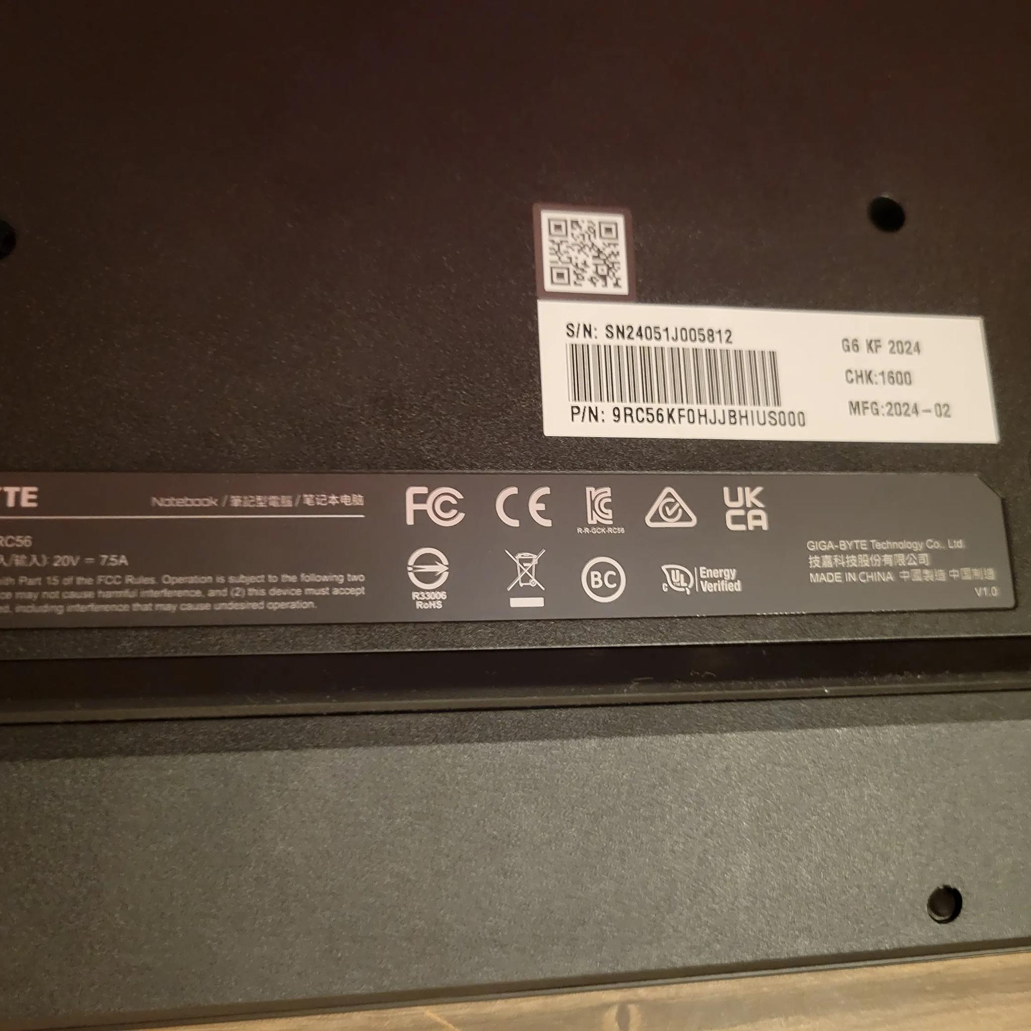 GIGABYTE - 16" 165Hz Gaming Laptop IPS - Intel i7-13620H with 32GB RAM - NVIDIA RTX 4060 - 1TB SSD