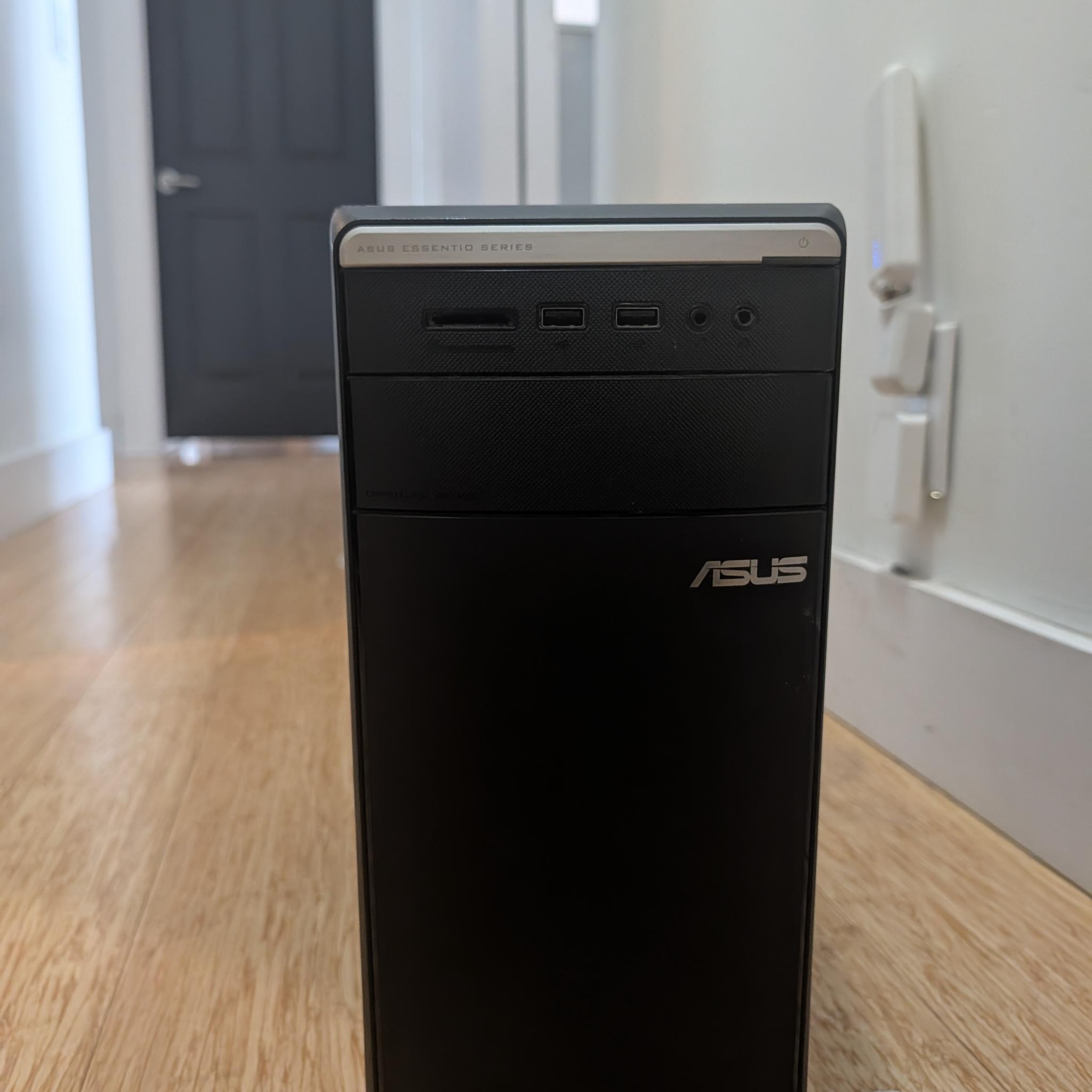 Custom ASUS Gaming PC | RX 580 8GB | I7 6700K | 16GB DDR4 | 512GB SATA SSD |
