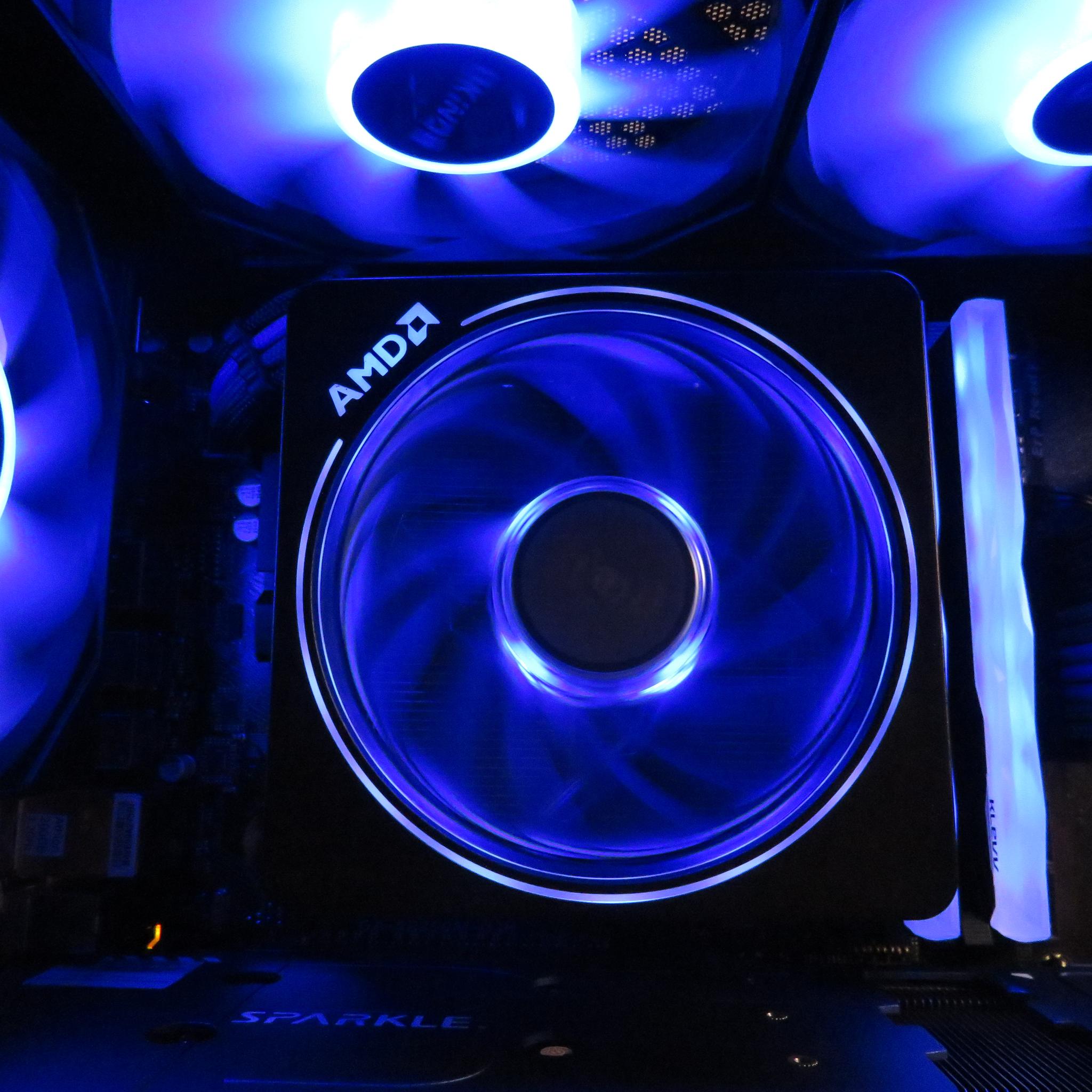 Intel Arc Gaming: Ryzen 5 3600X + Sparkle Arc B570 + 16 GB DDR4 + 1 TB NVME